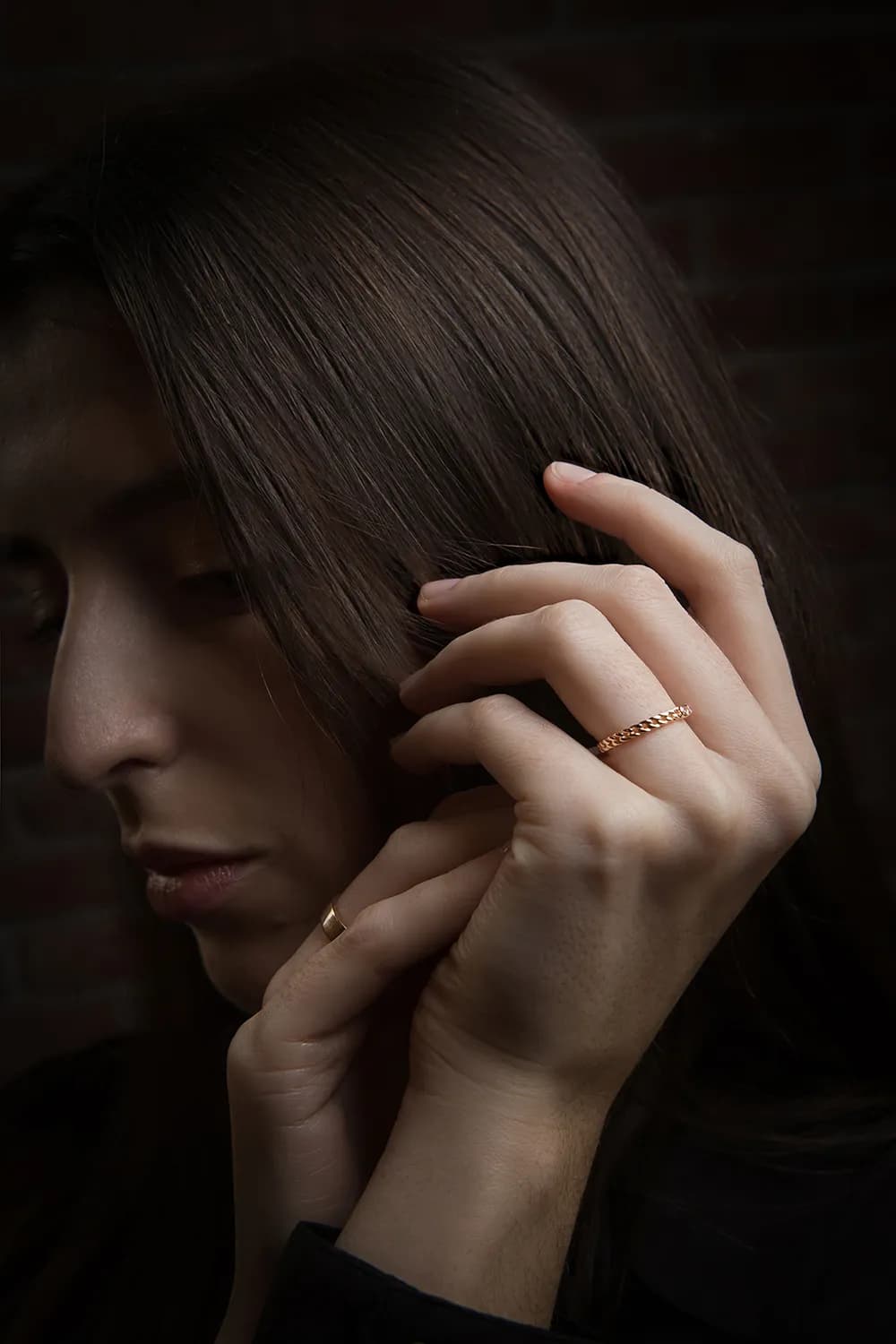 Перстень з куб. цирконами "ДоРеМі" з червоного золота 163-0388 (15,5)