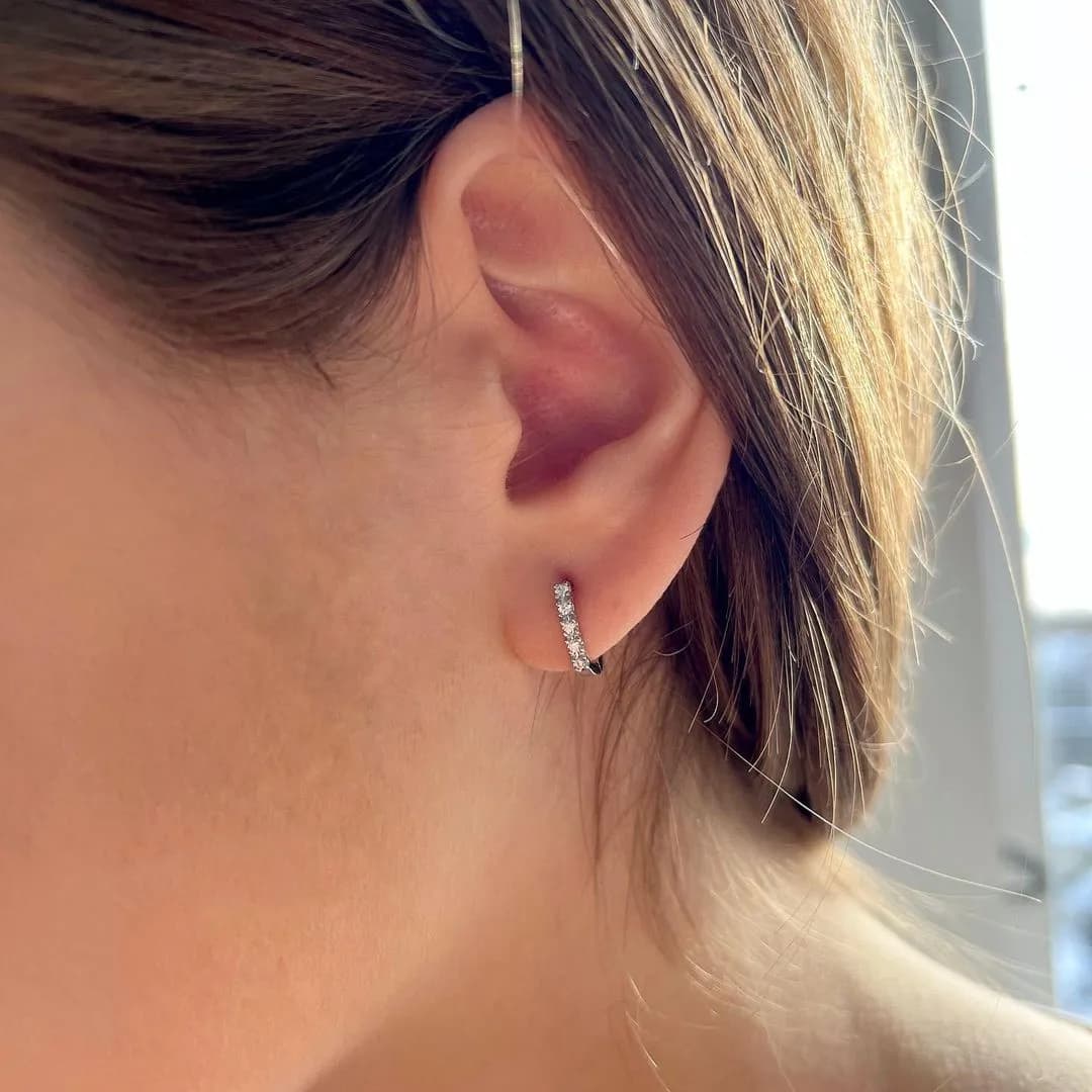 Сережки з діамантами "Passage" з білого золота