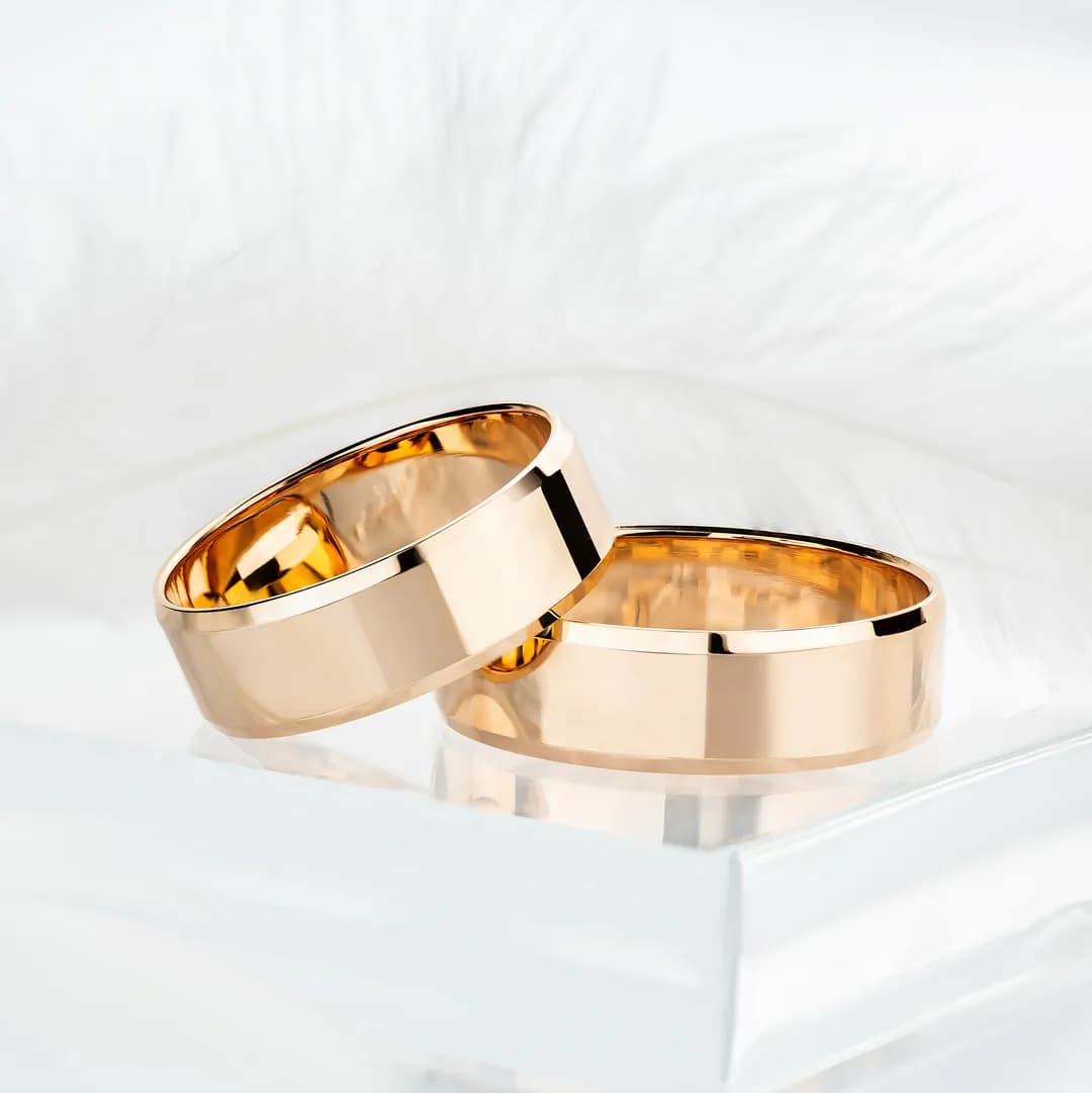 Пара обручок  американки з фаскою 7 мм з червоного золота 100-0770-100-0770 (18)