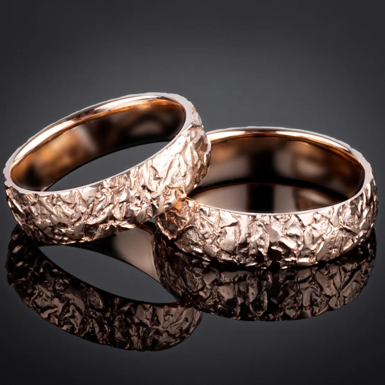 Пара обручок  "Велич гір" з червоного золота 100-0169-100_0169 (18)