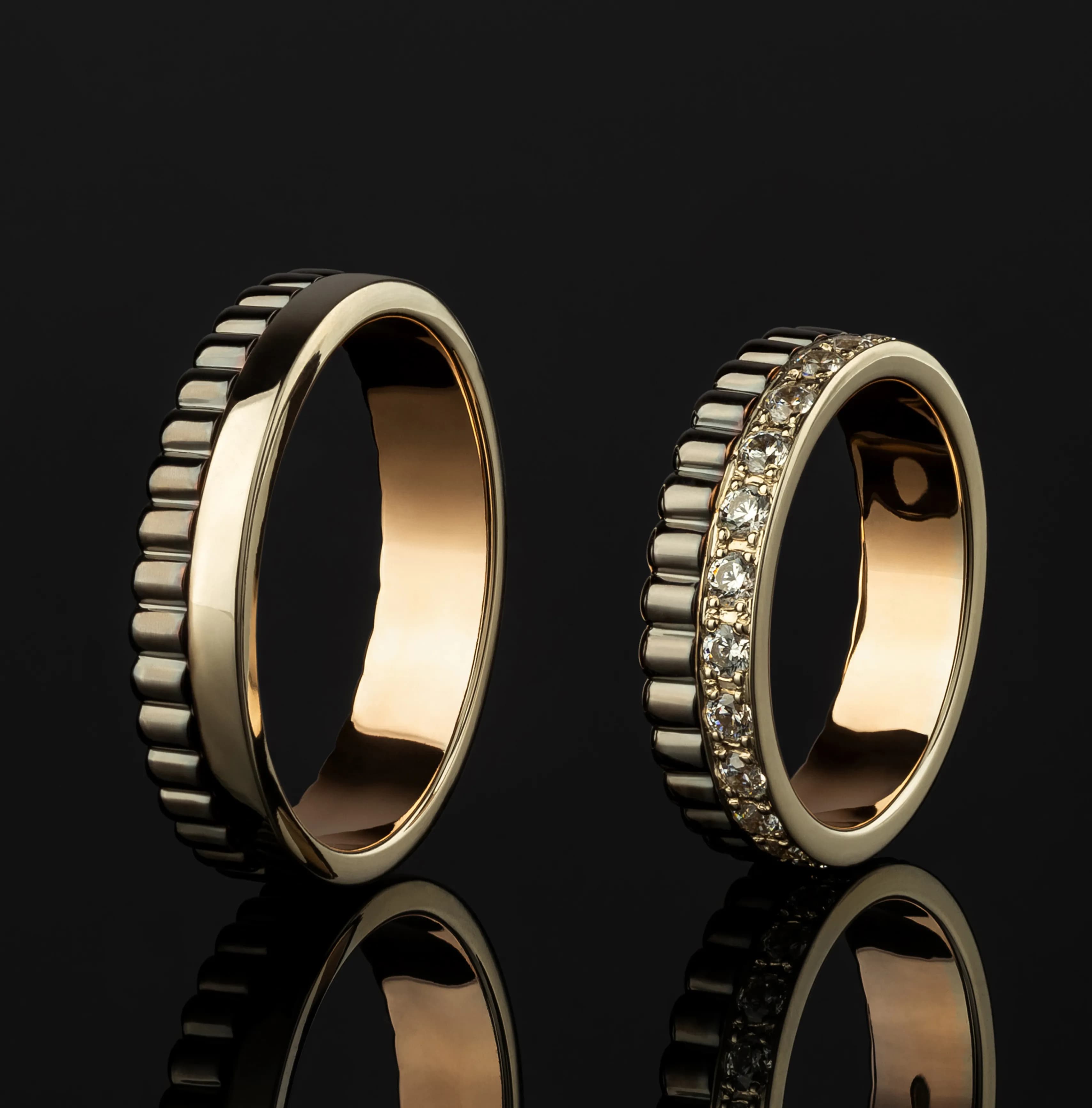 Пара обручок "Quattre" з комбінованого золота 360-0152.02_300-0152.02 (18)