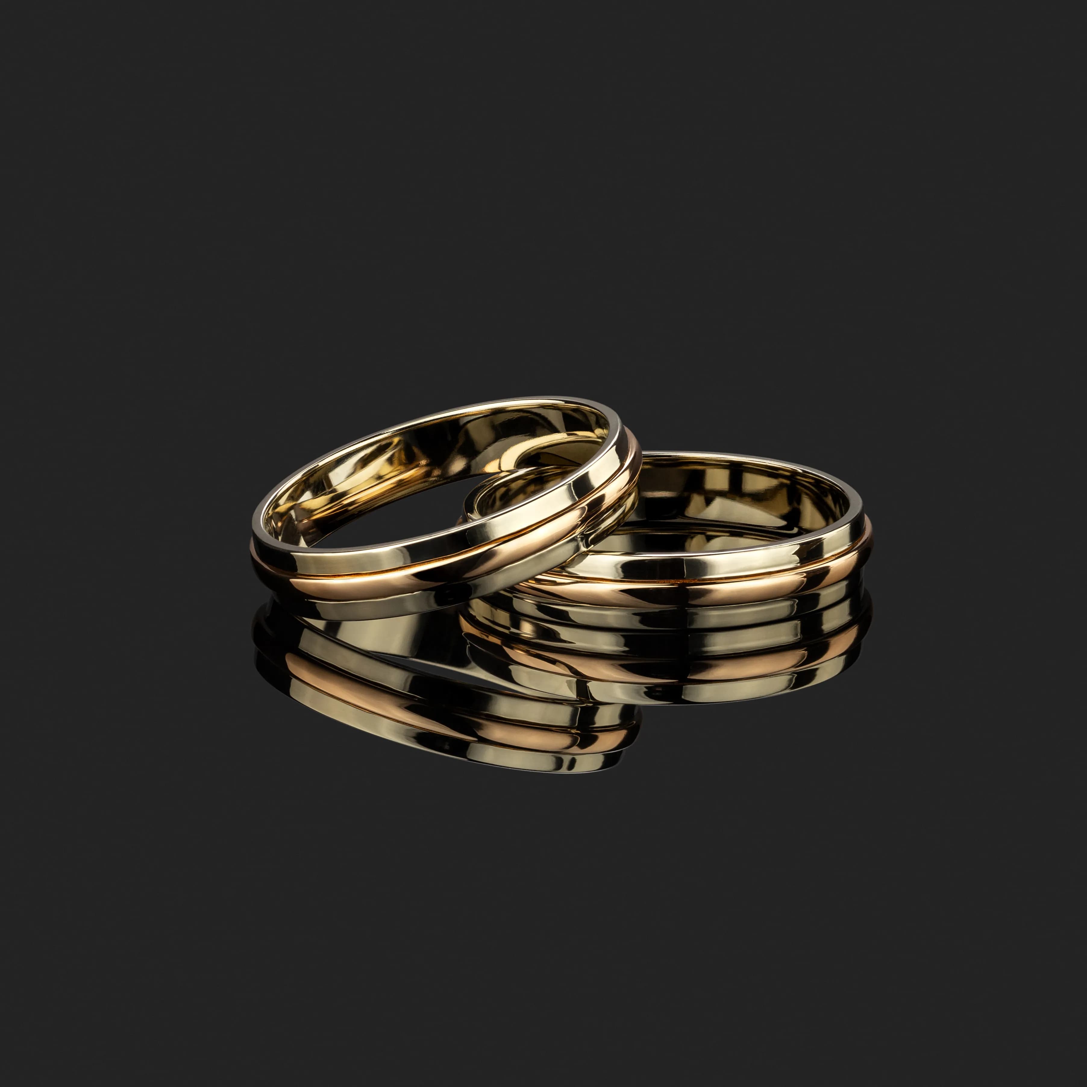 Пара обручок   "Злиття" з комбінованого золота 300-0212_300-0212 (18)