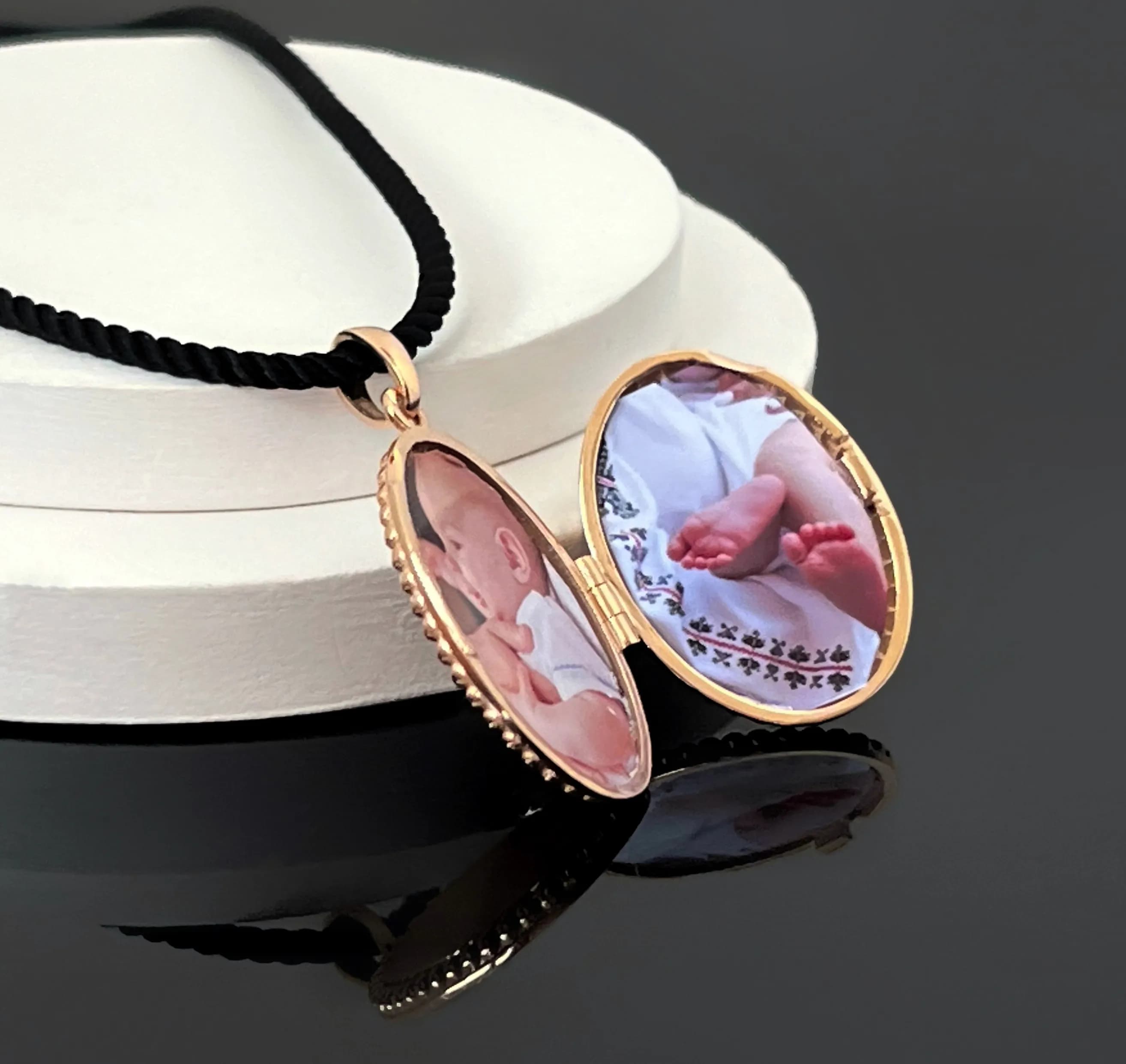 Медальйон для фото "Memories" з червоного золота