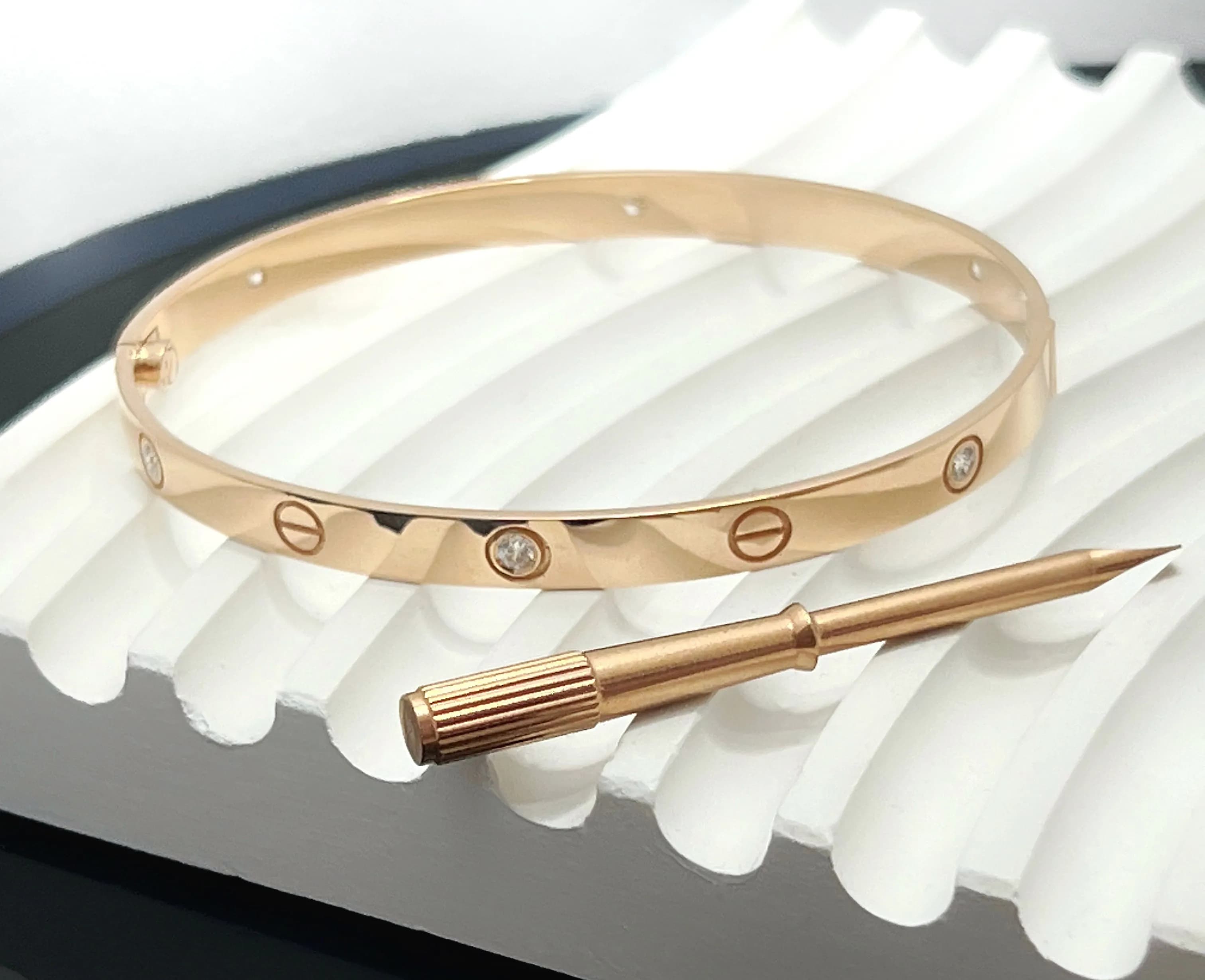 Браслет з куб. цирконієм "Lovely" з червоного золота  (18,5)