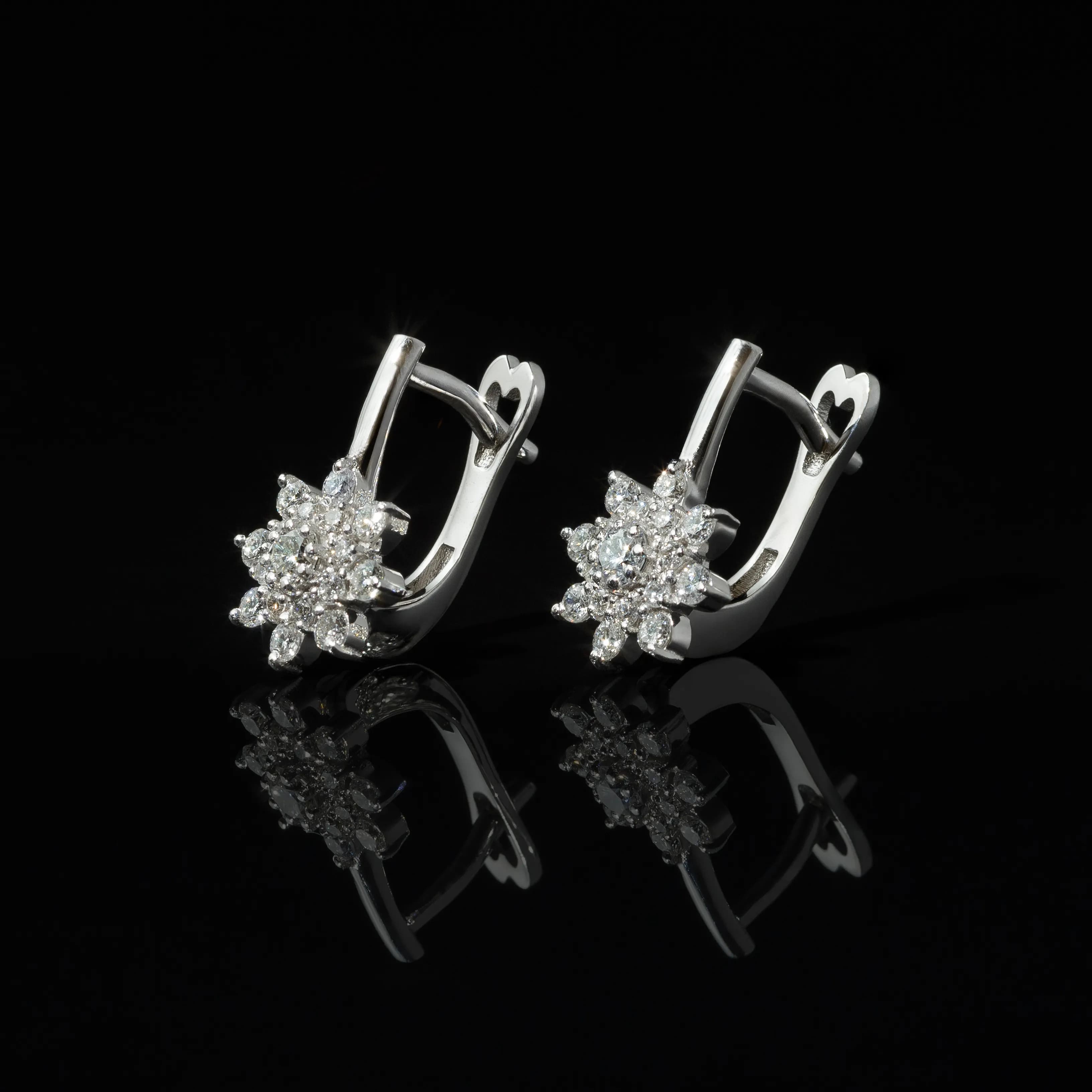 Сережки з діамантами "Зорі" з білого золота