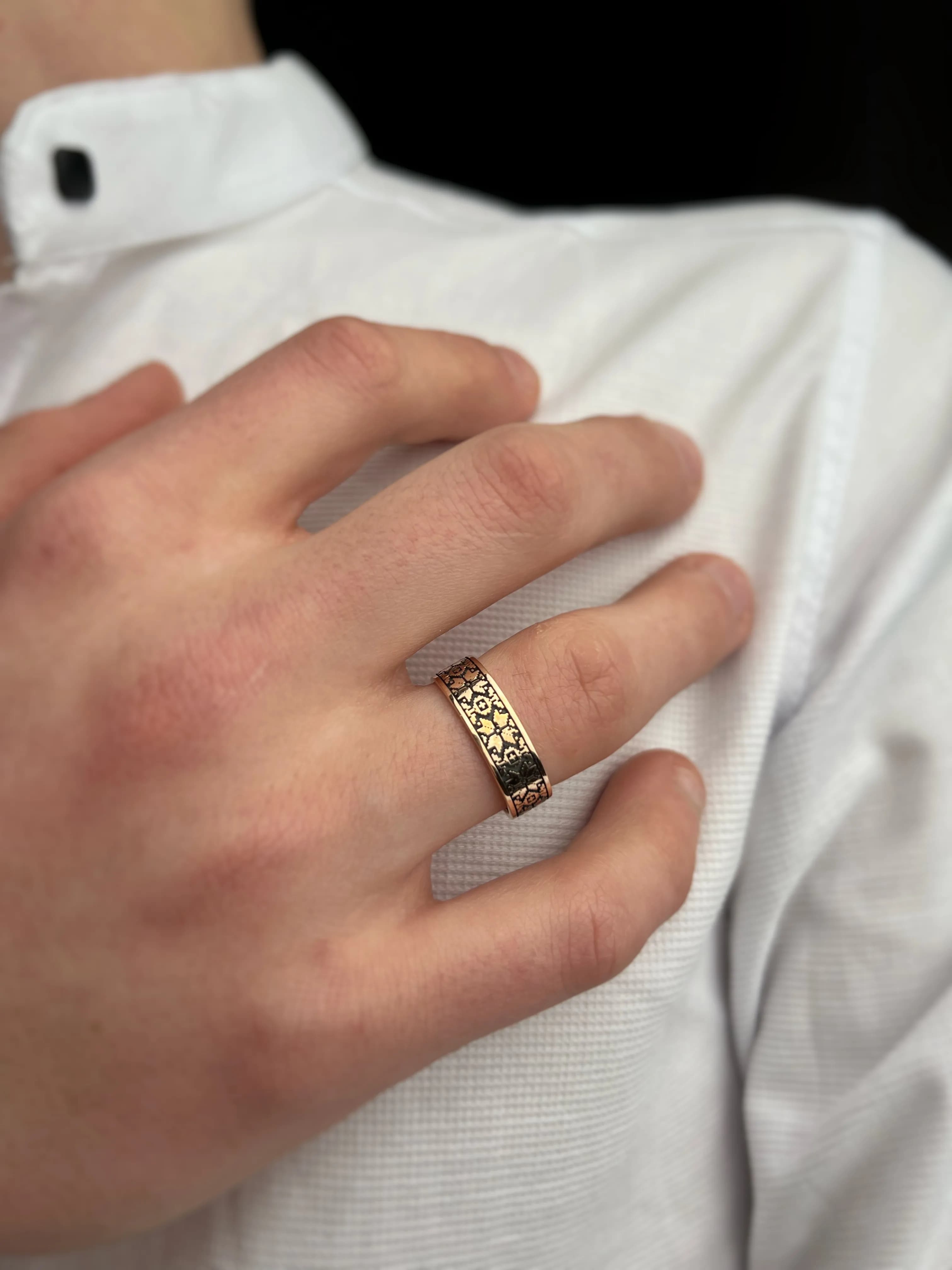 Пара обручок  Карпатська ніч з червоного золота (18)