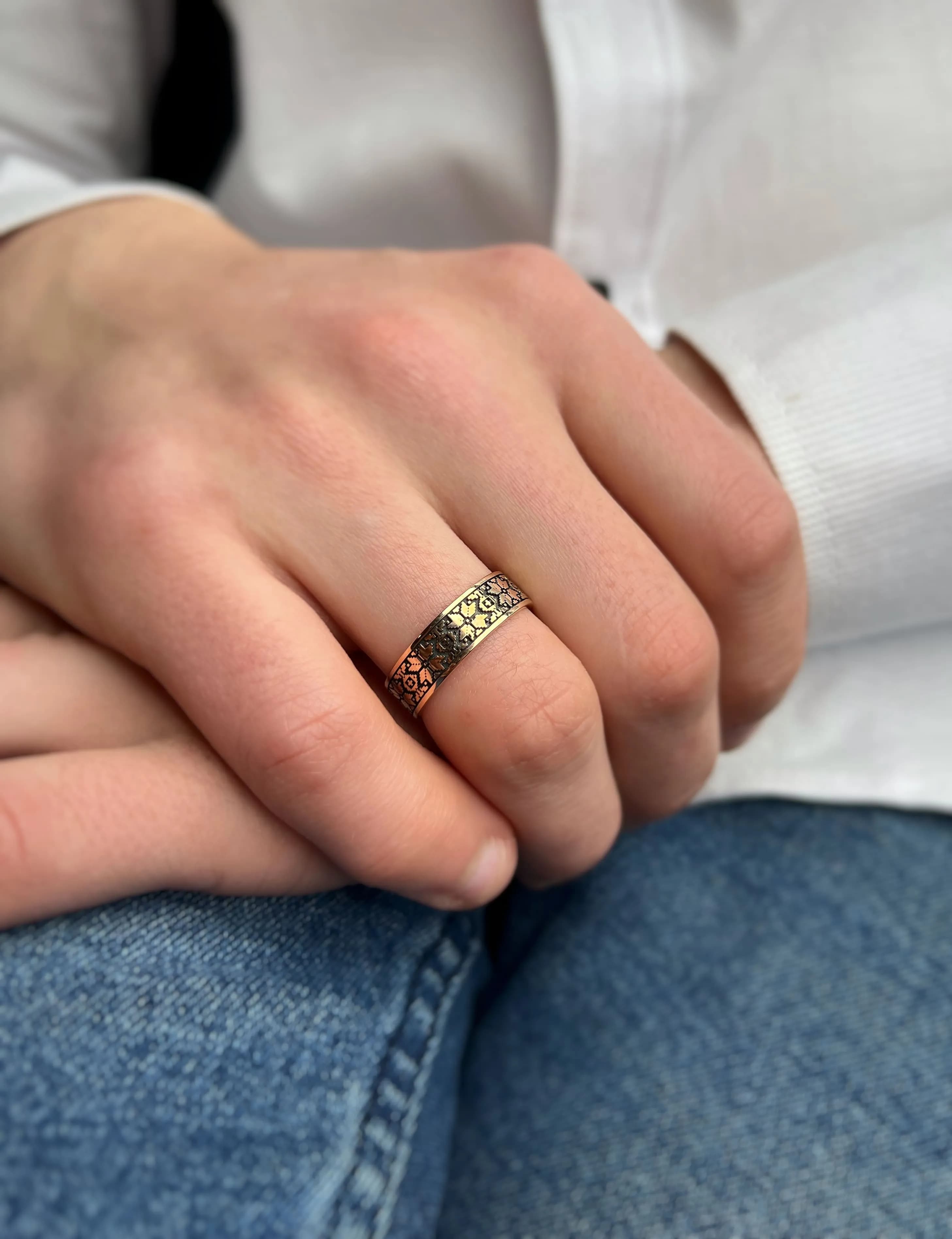 Пара обручок  Карпатська ніч з червоного золота (18)