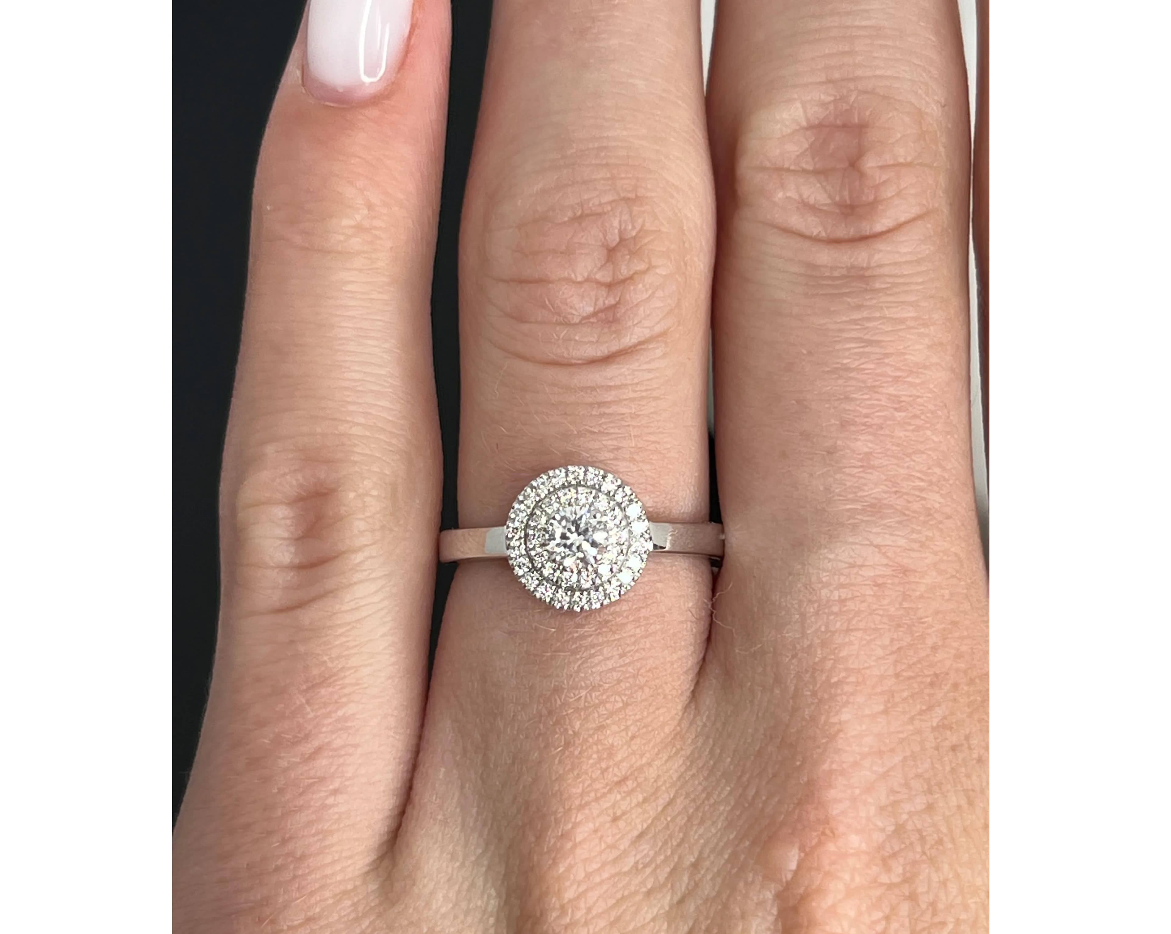 Каблучка з діамантами "Venera" з білого золота GIA