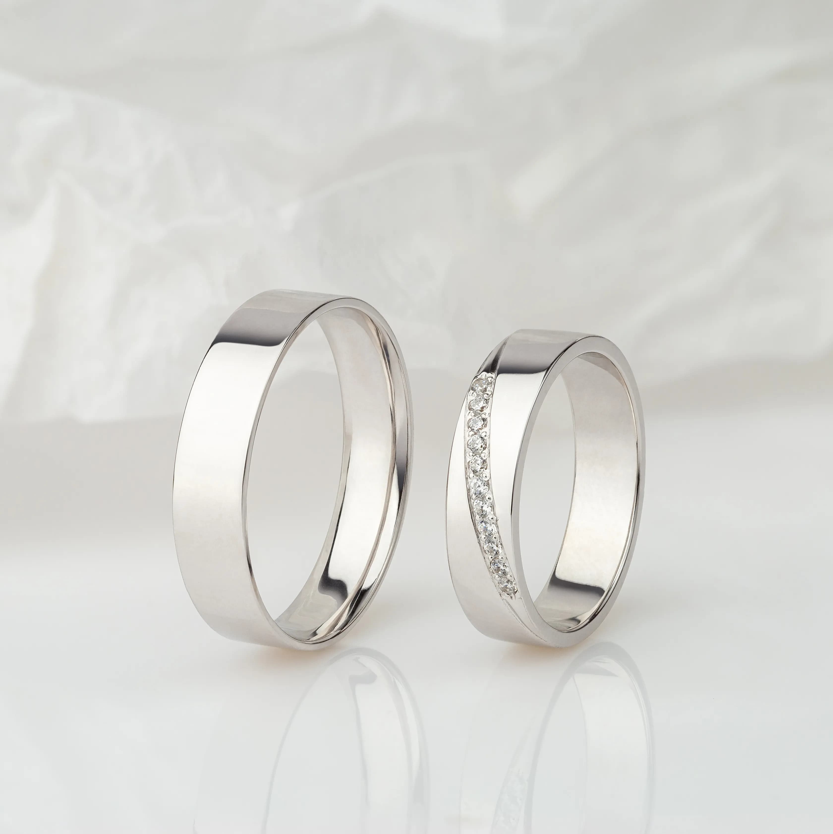 Пара обручок з білого золота 260-0058_200-0650