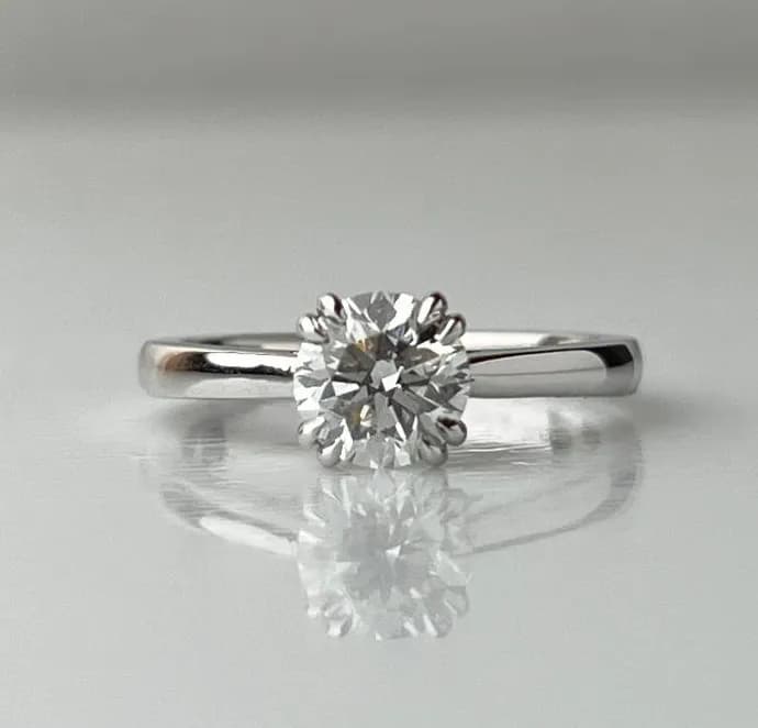 Каблучка "Winston" з діамантом 1 карат з білого золота 18k GIA