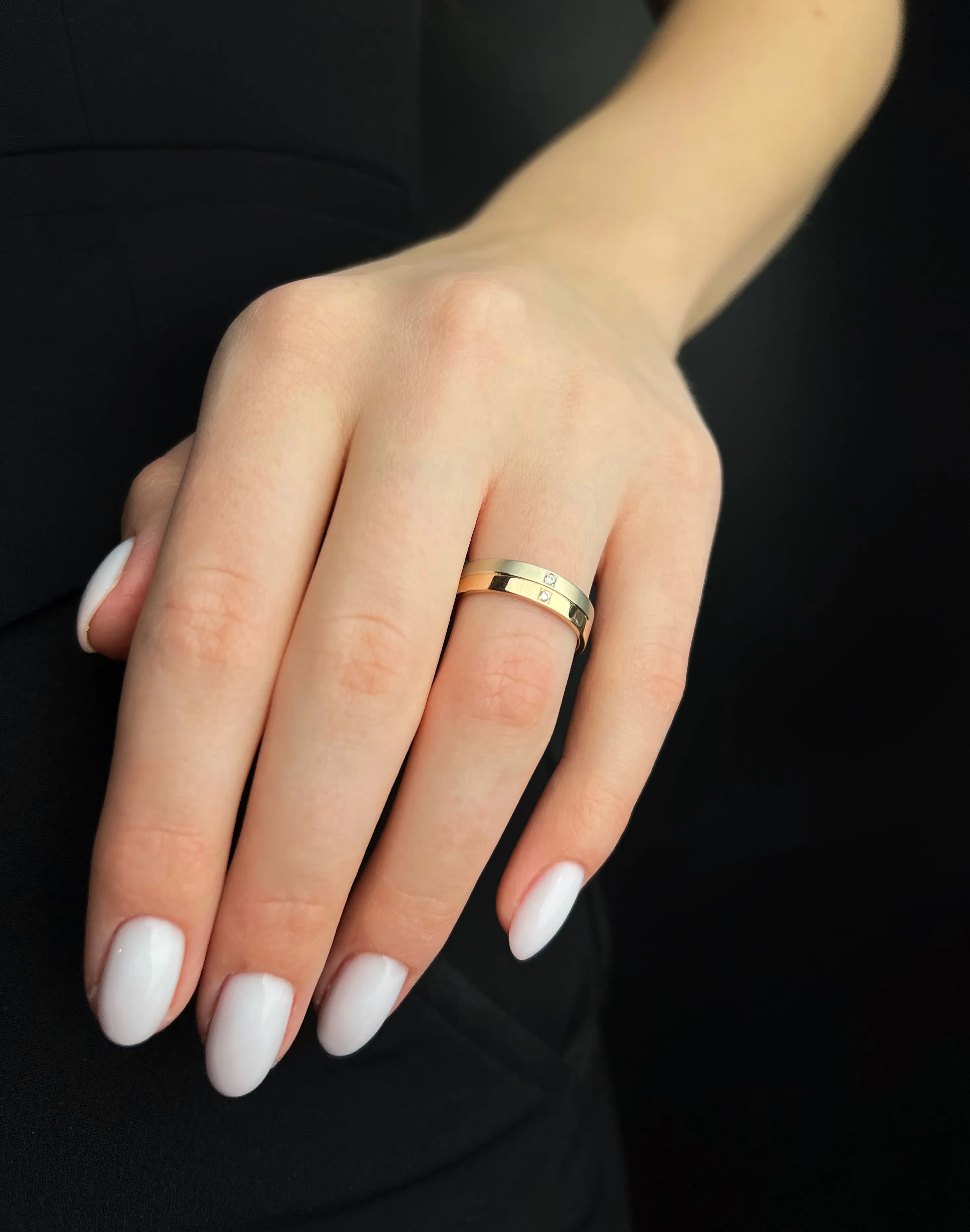 Пара обручок з комбінованого золота 300-0215.01_360-0215.01