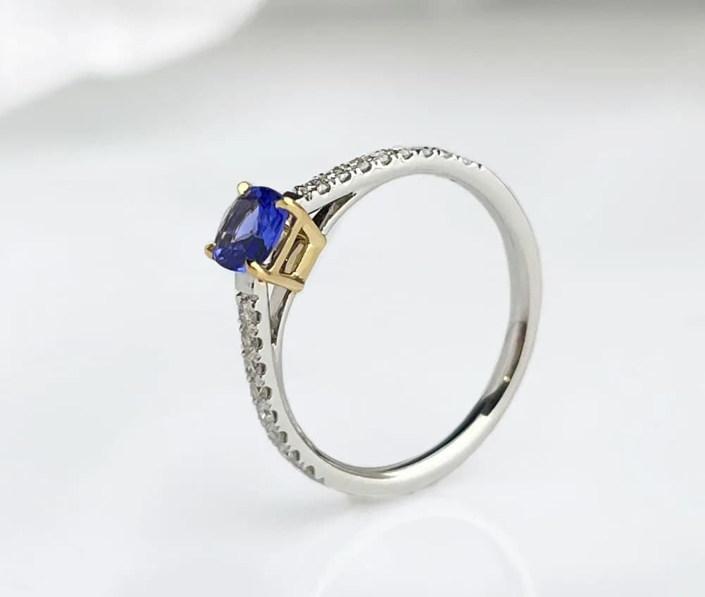 Каблучка з сапфіром та діамантами "Вечірнє сонце" 18k