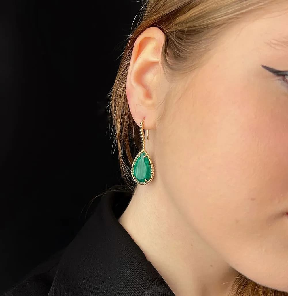 Сережки з малахітом з жовтого золота "Bohemia L"