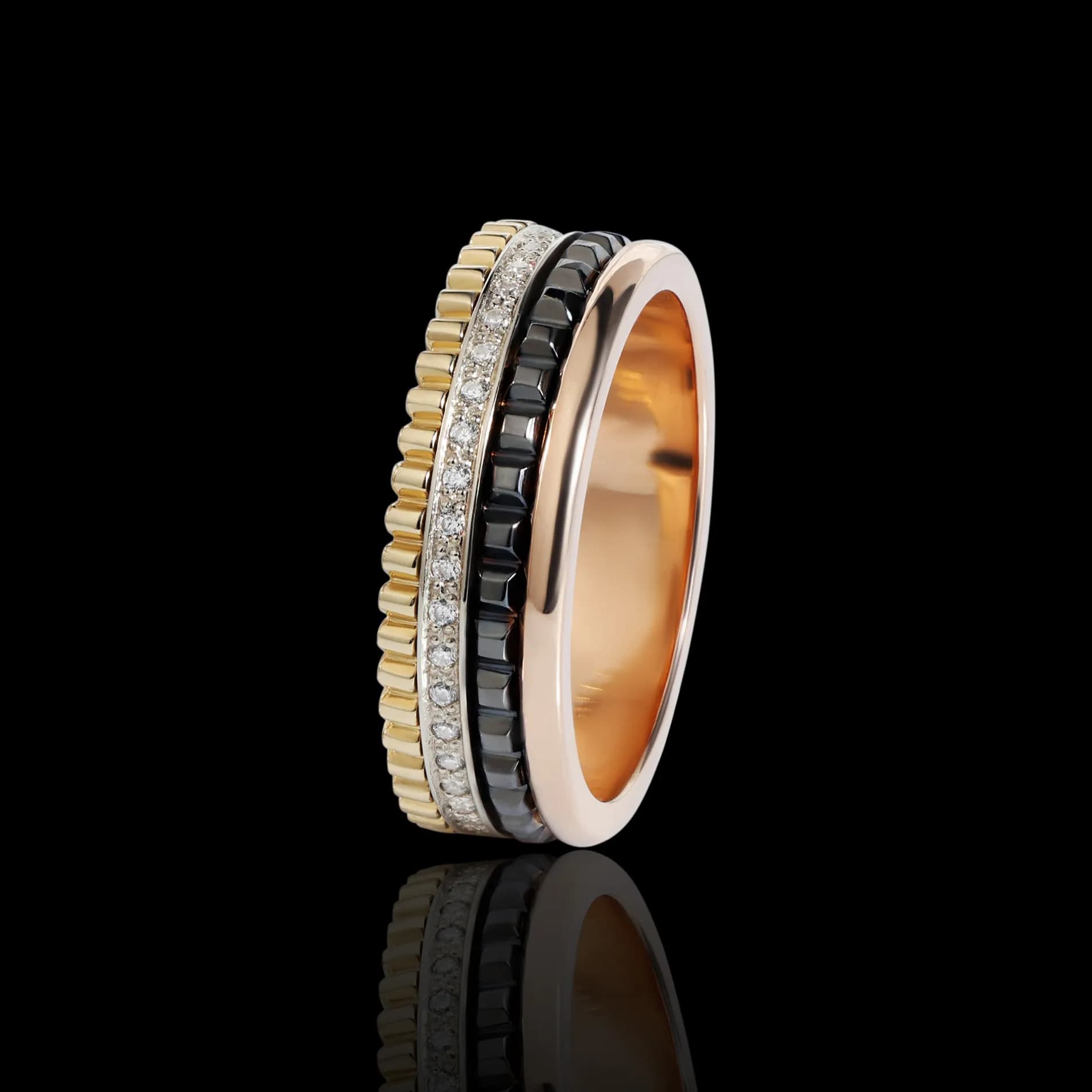 Обручка з діамантами з комбінованого золота 520-0179