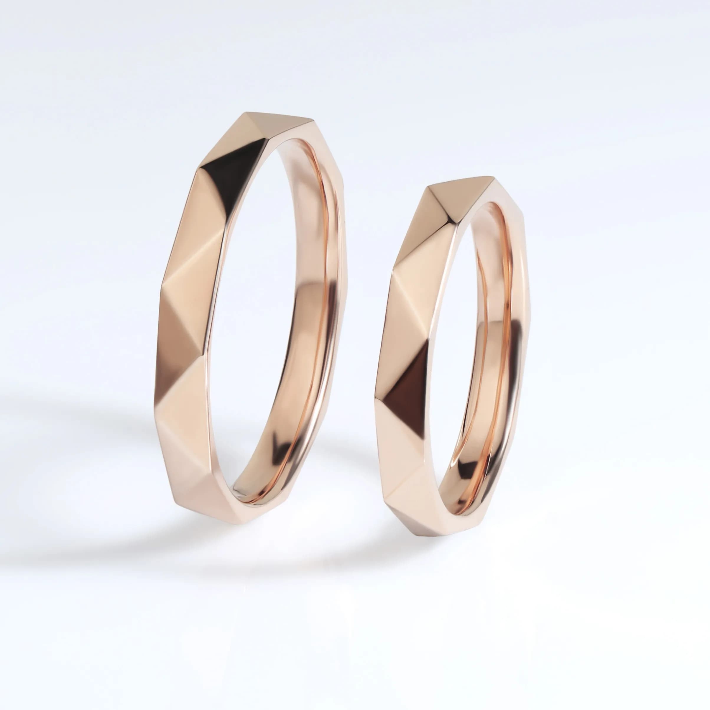 Пара обручок "Ретро" з червоного золота 100-0235_100-0235 (18)