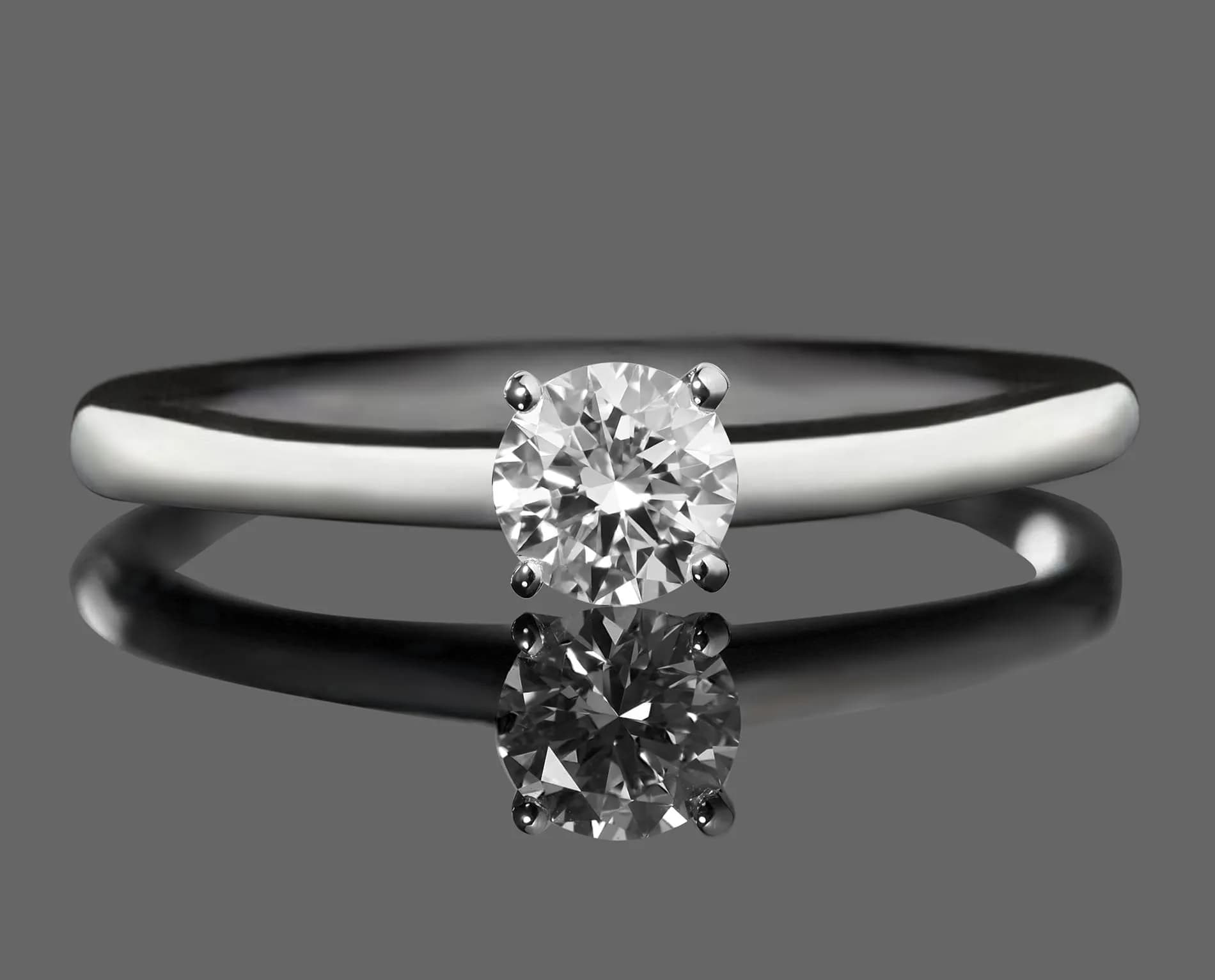 Каблучка з діамантом "Only you" з білого золота 213-0293/4.3 GIA (17)