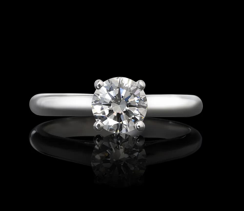 Каблучка з діамантом з білого золота Elegance R22 0,80ct 18K GIA