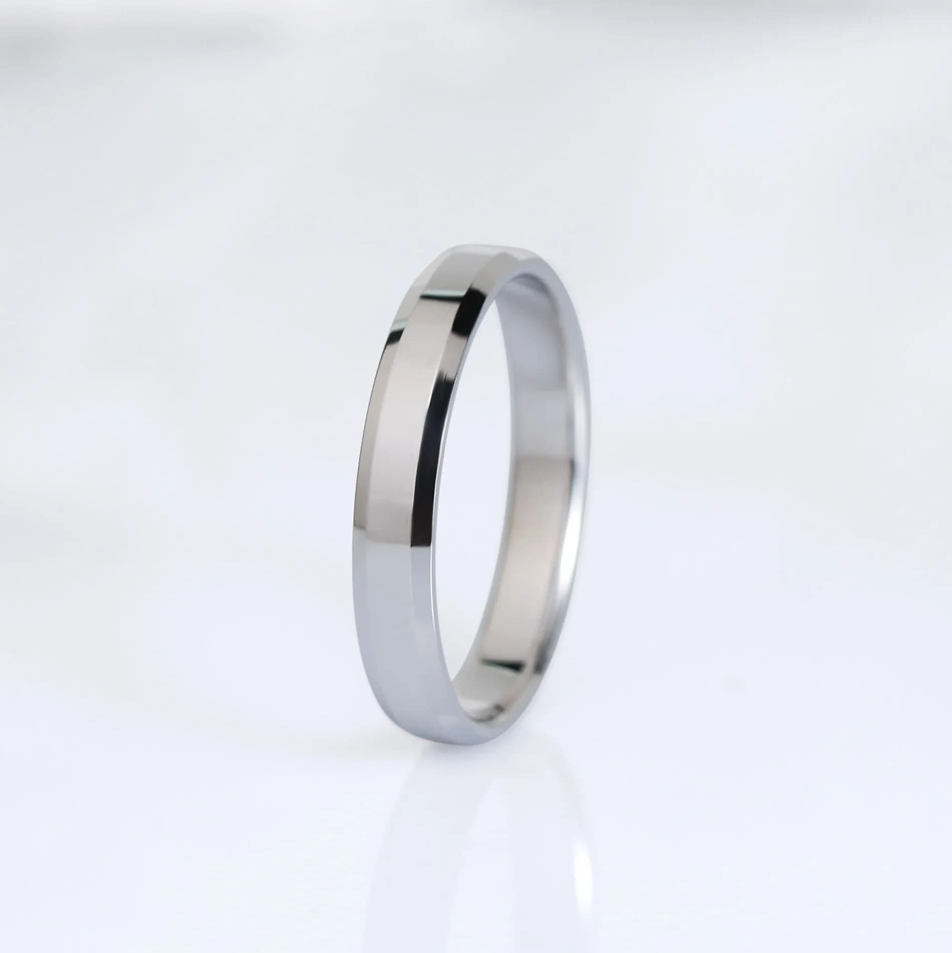 Обручка американка з фаскою з комфортом з білого золота 200-0730.10 (17)