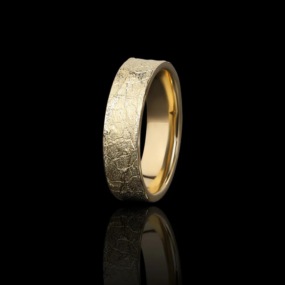 Обручка з жовтого золота Атакама R4