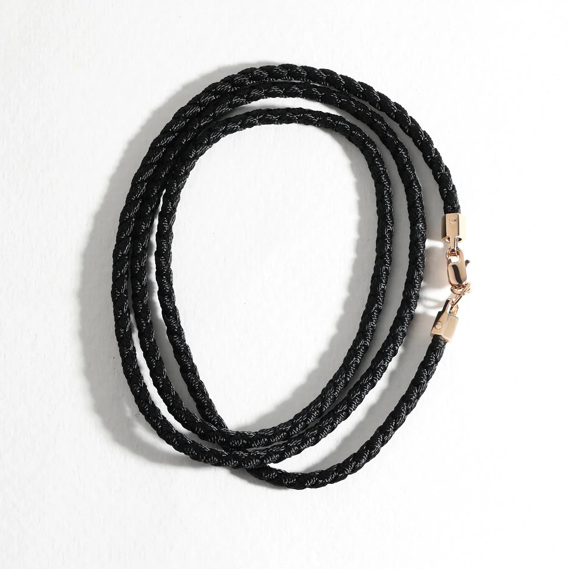 Шовковий шнурок із золотим замком Lavsan Silk Quattro N01 2,5mm (60)