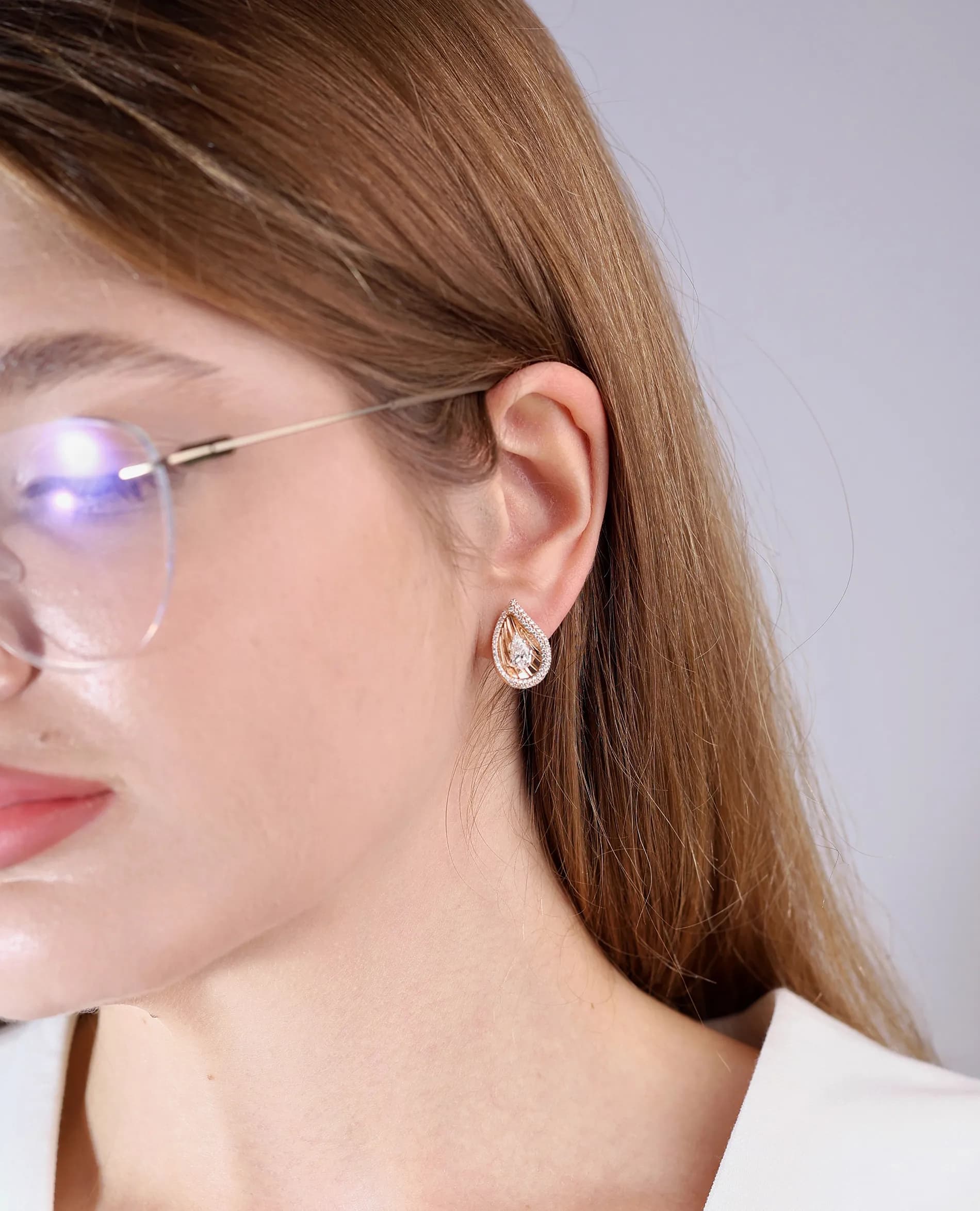 Сережки з діамантами з рожевого золота 18K "Жозефіна fire" E12