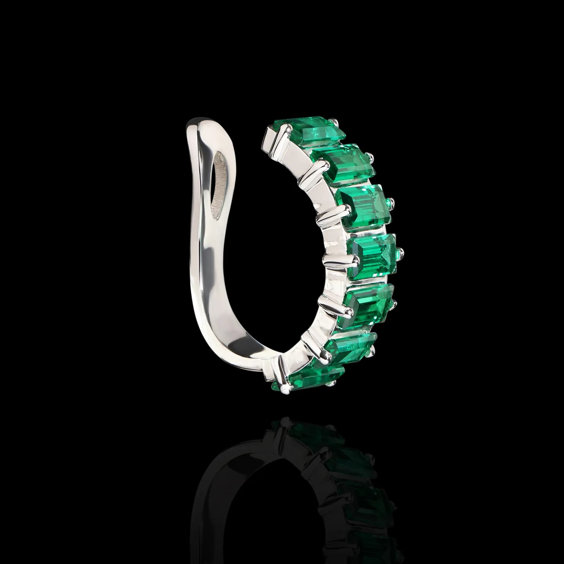 Сережка каффа зі смарагдами Cuff E29 emerald