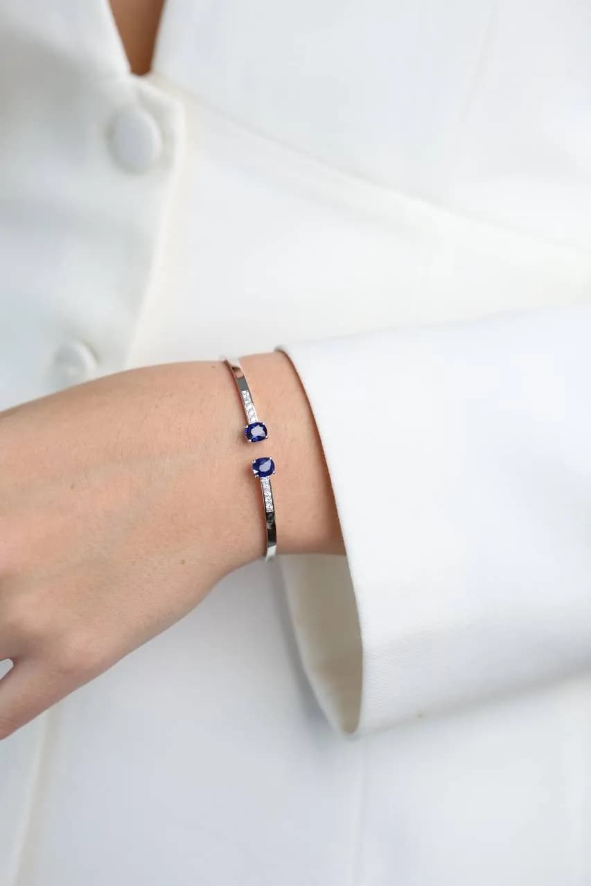Браслет з сапфірами з білого золота "Амстел" B29