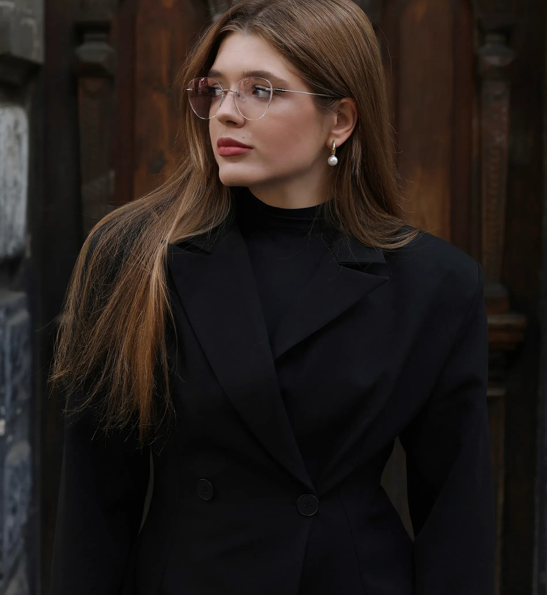 Сережки з перлинами з жовтого золота Шарлотта E4 South Sea 11mm