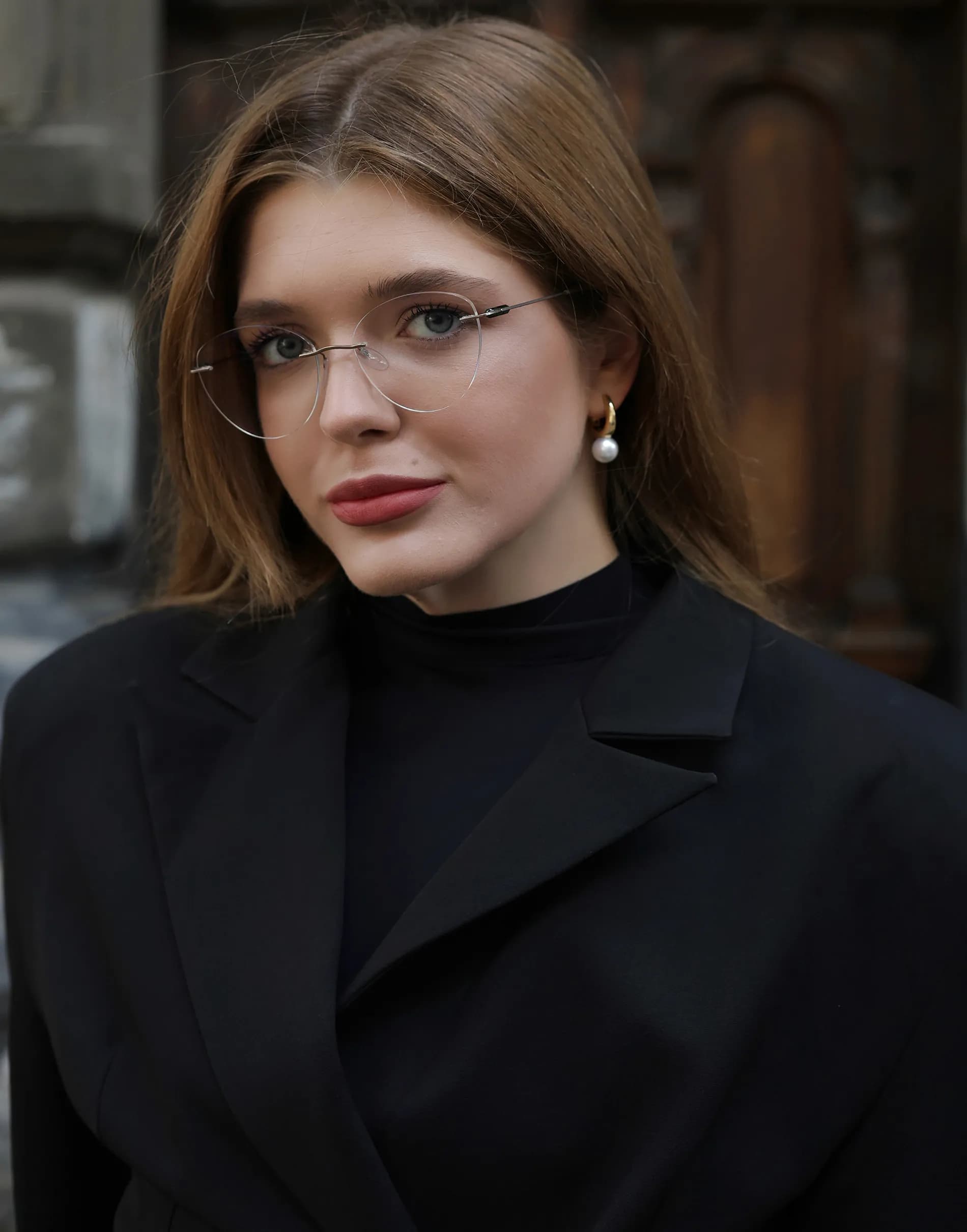 Сережки з перлинами з жовтого золота Шарлотта E4 South Sea 11mm