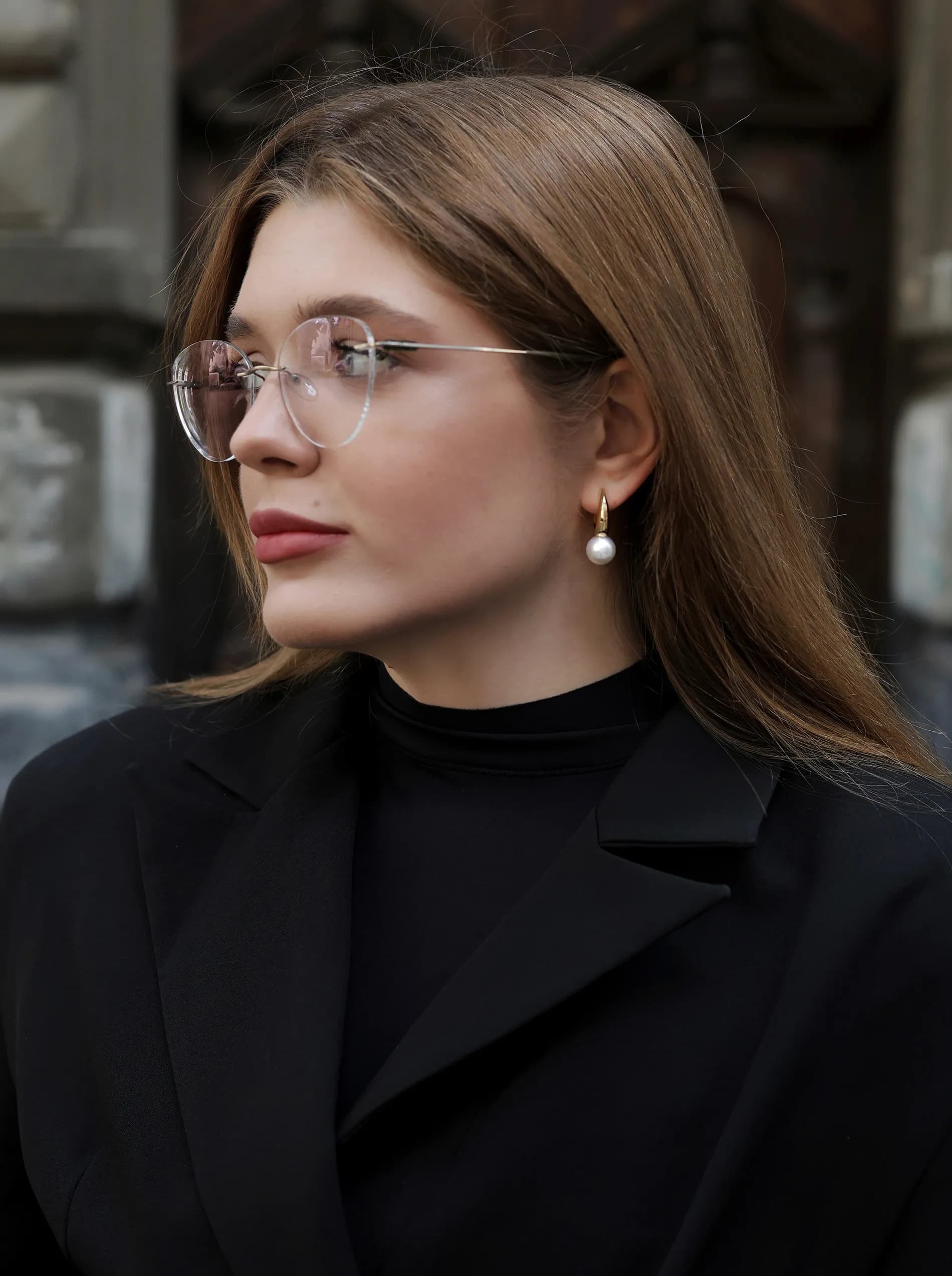 Сережки з перлинами з жовтого золота Шарлотта E4 South Sea 11mm