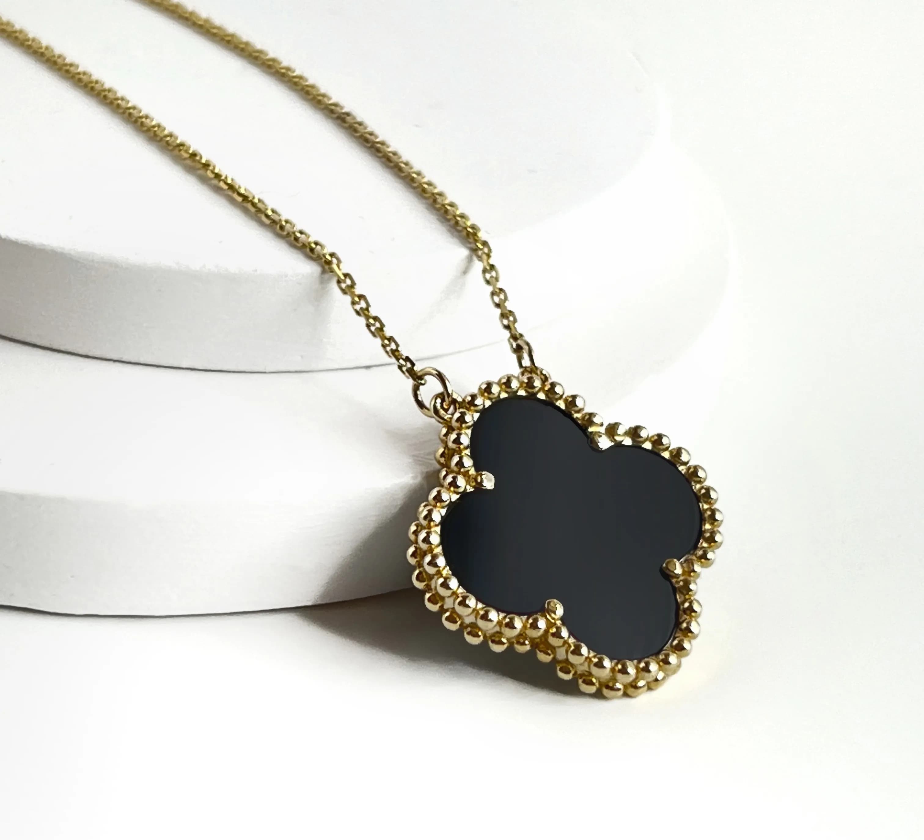 Кольє "Венеція" з оніксом з жовтого золота