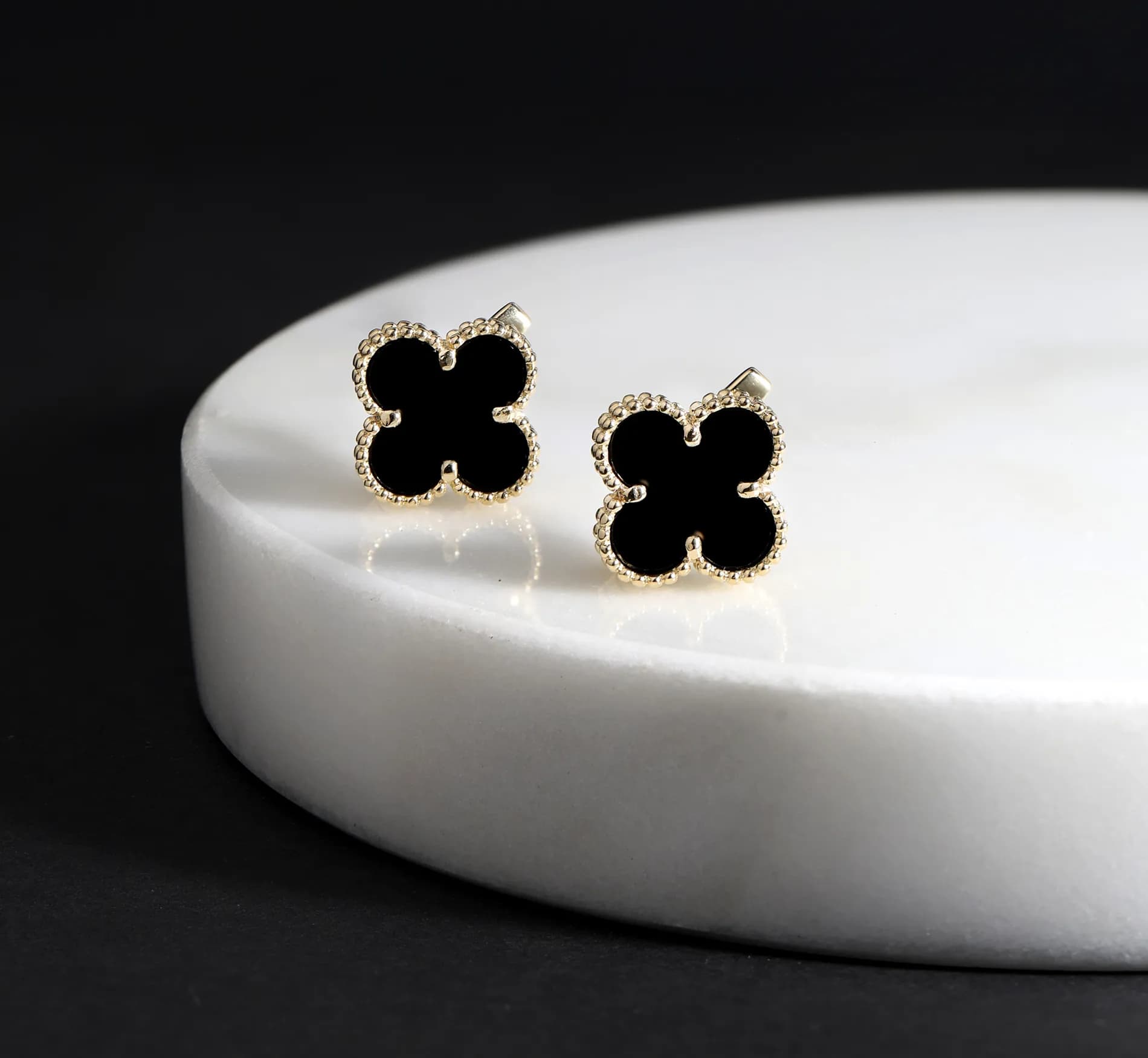 Золоті сережки з агатом з жовтого золота Венеціанська Ніч E4 13mm