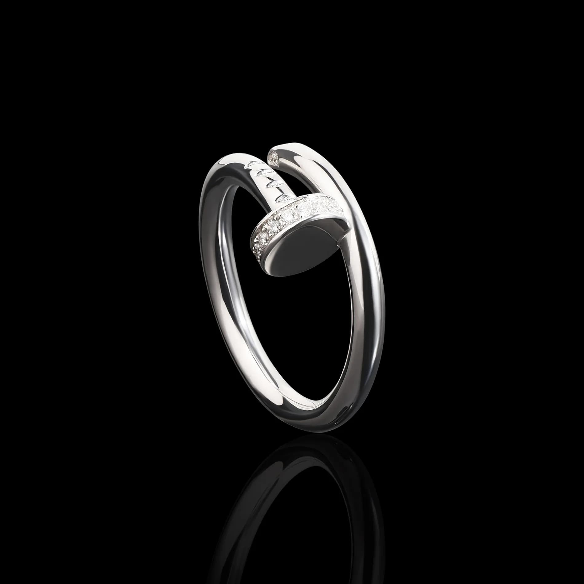 Перстень цвях з діамантами з білого золота Chateau de pierre R22 02