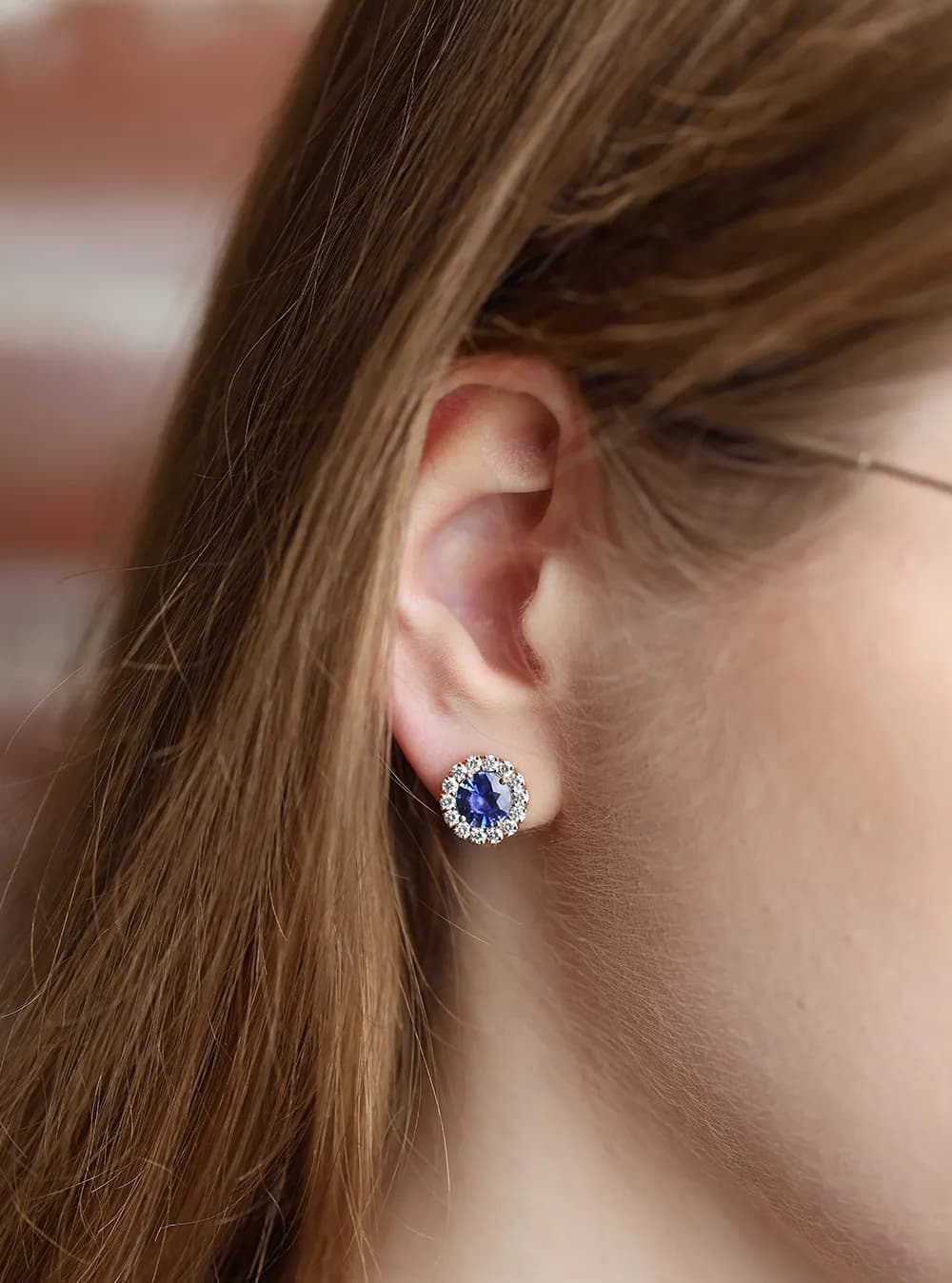 Сережки з натуральними сапфірами з жовтого золота 18k Андромеда E49 L 18k