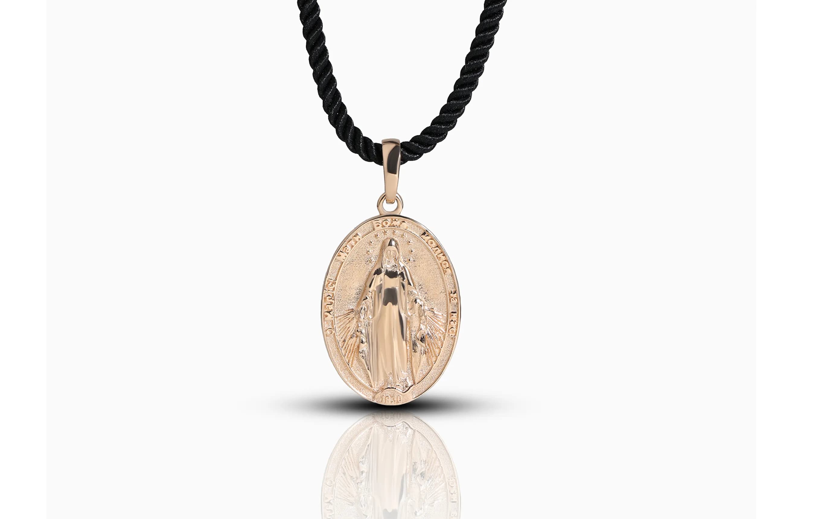 Медальйон Матері Божої Непорочного Зачаття з червоного золота