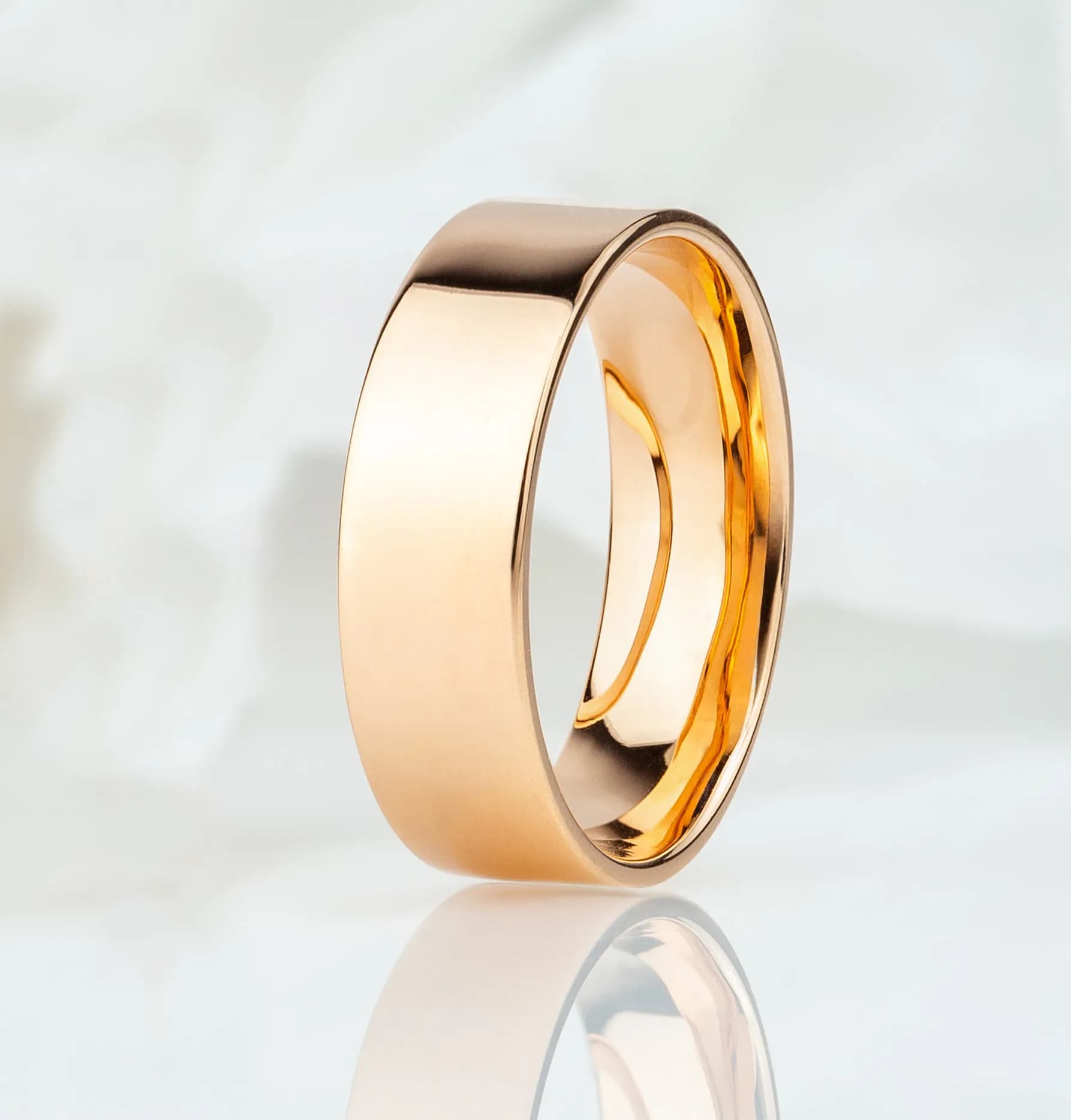 Обручка американка з червоного золота 6 мм 100-0860 (19,5)