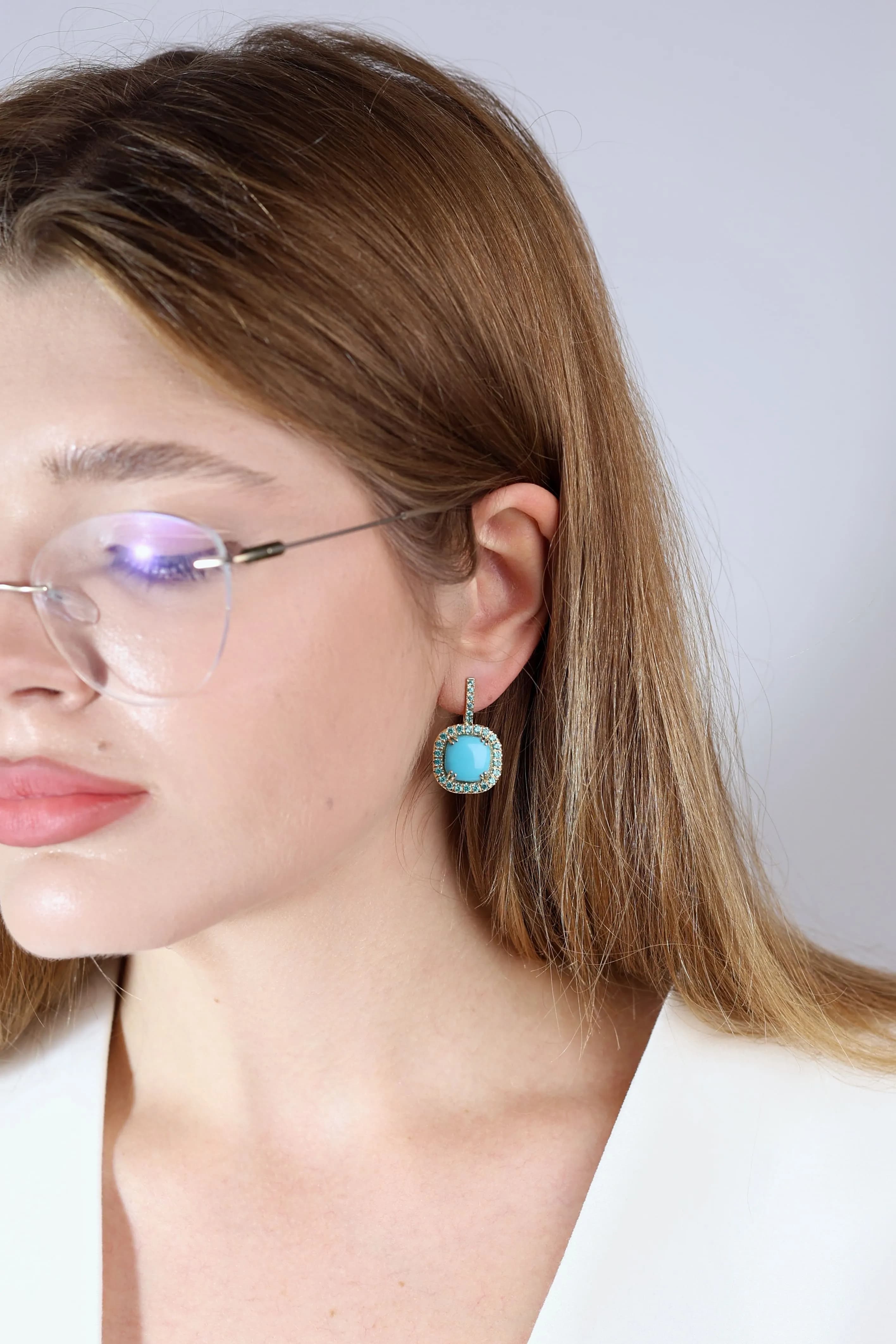 Сережки з бірюзою з жовтого золота Bora Bora cush 04 E49