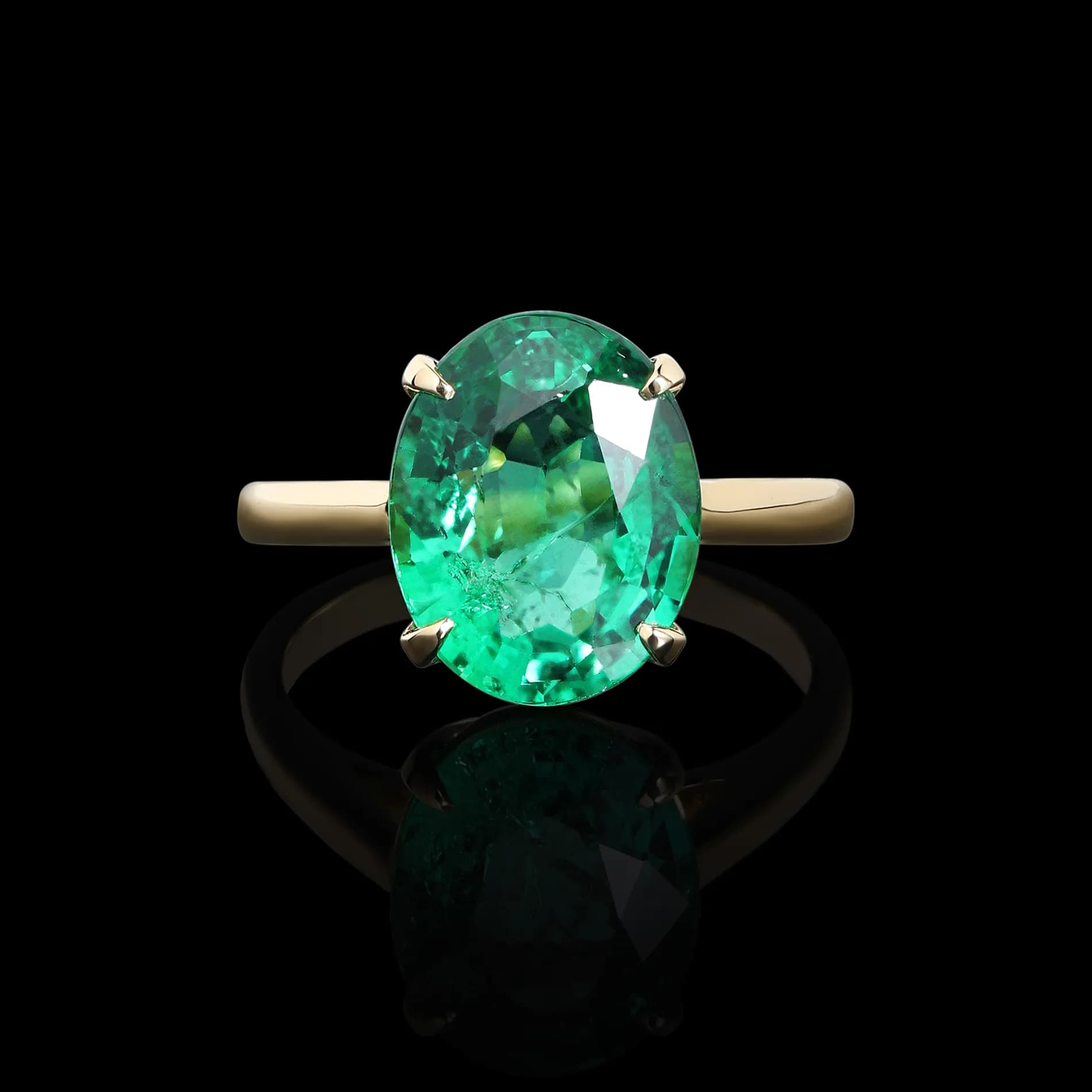 Каблучка зі смарагдом з жовтого золота Antique Em R4 18k