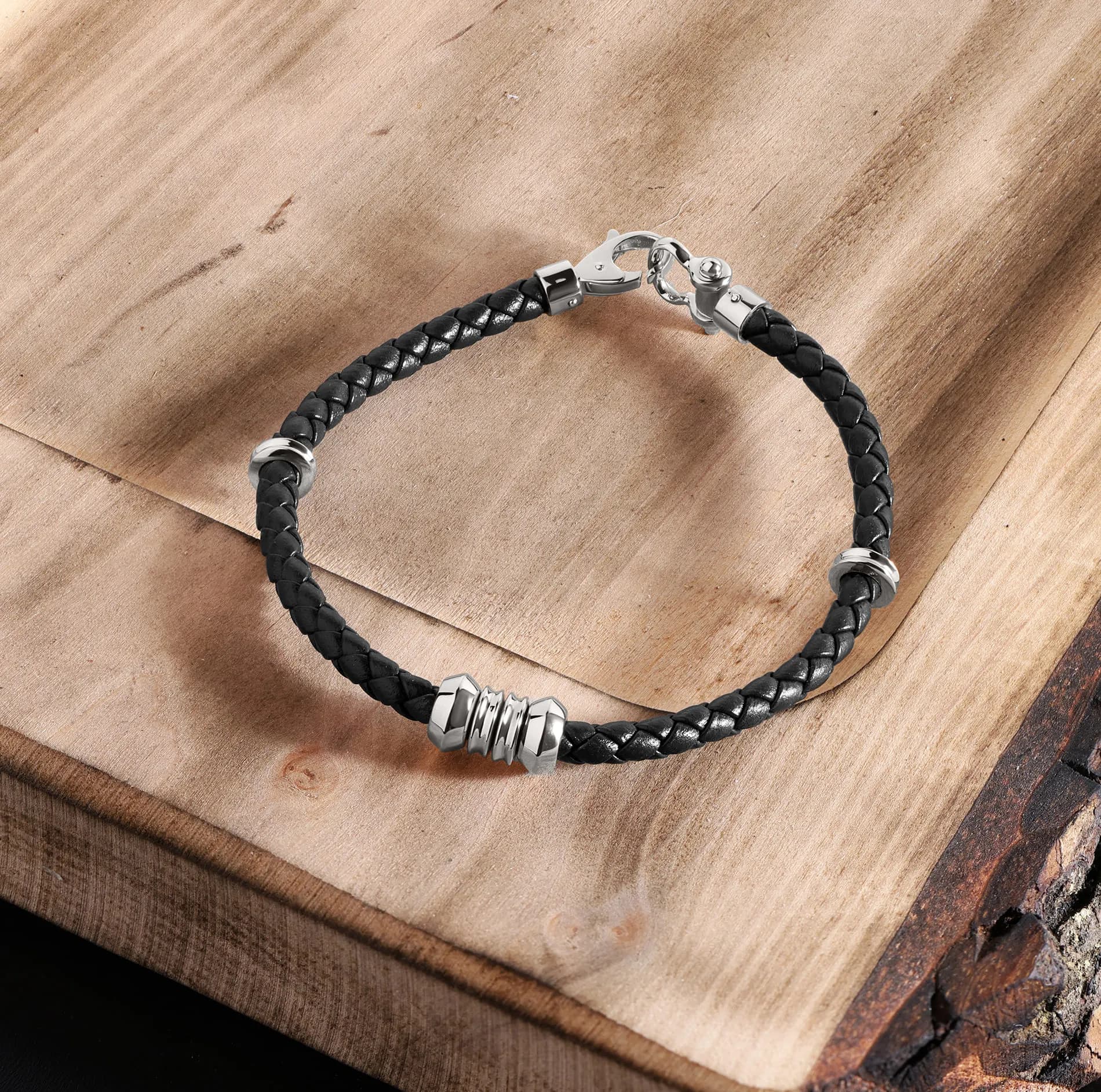 Срібний бралет із шкіряним ремінцем LBL R B925 01