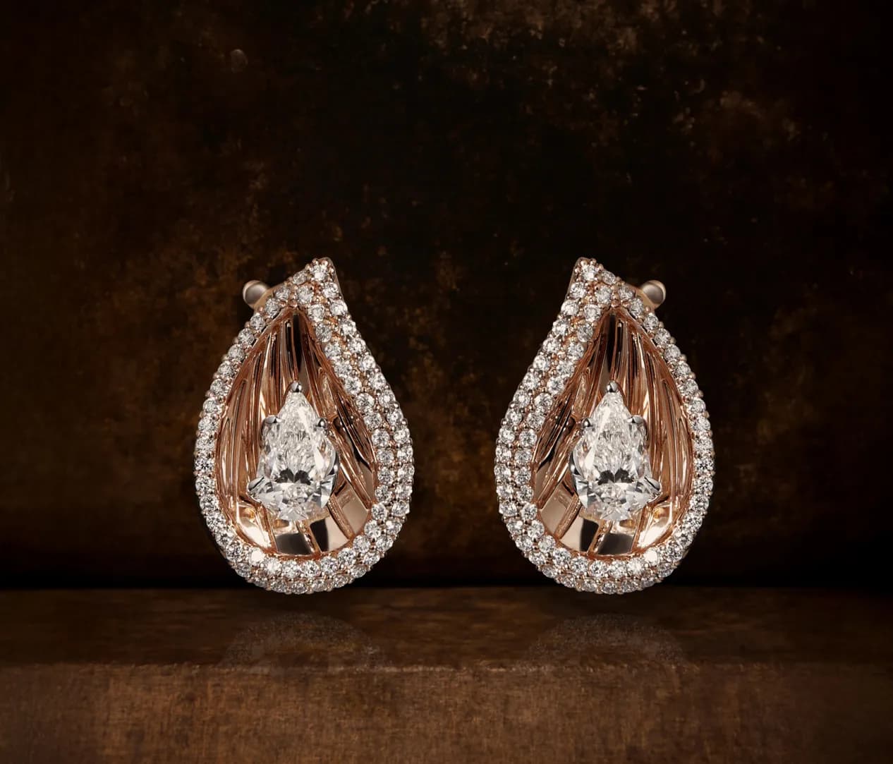 Сережки з діамантами з рожевого золота 18K "Жозефіна fire" E12