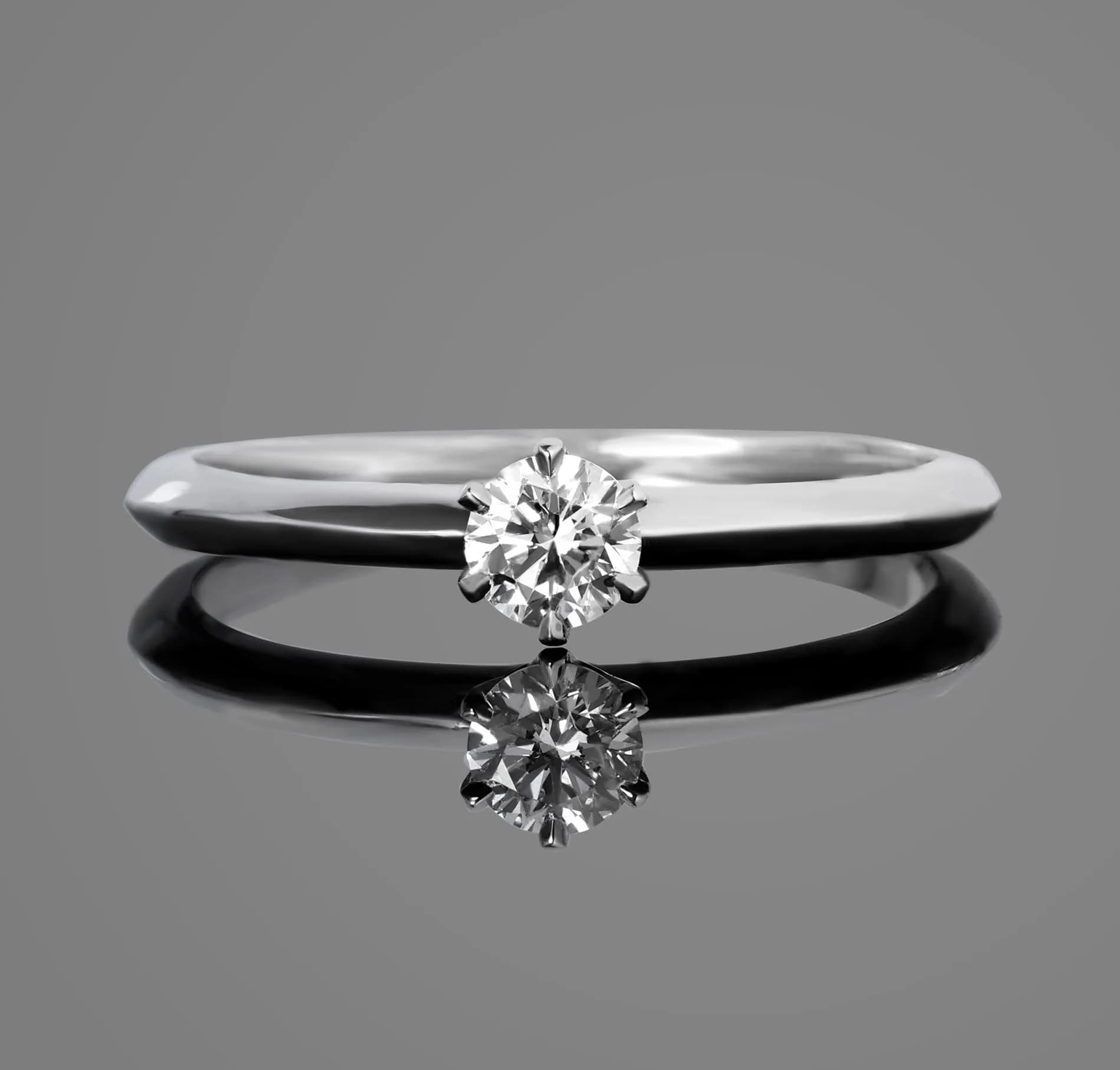 Каблучка з діамантом ``Diamond`s forever`` з білого золота 213-0379.4,1 (15,5)