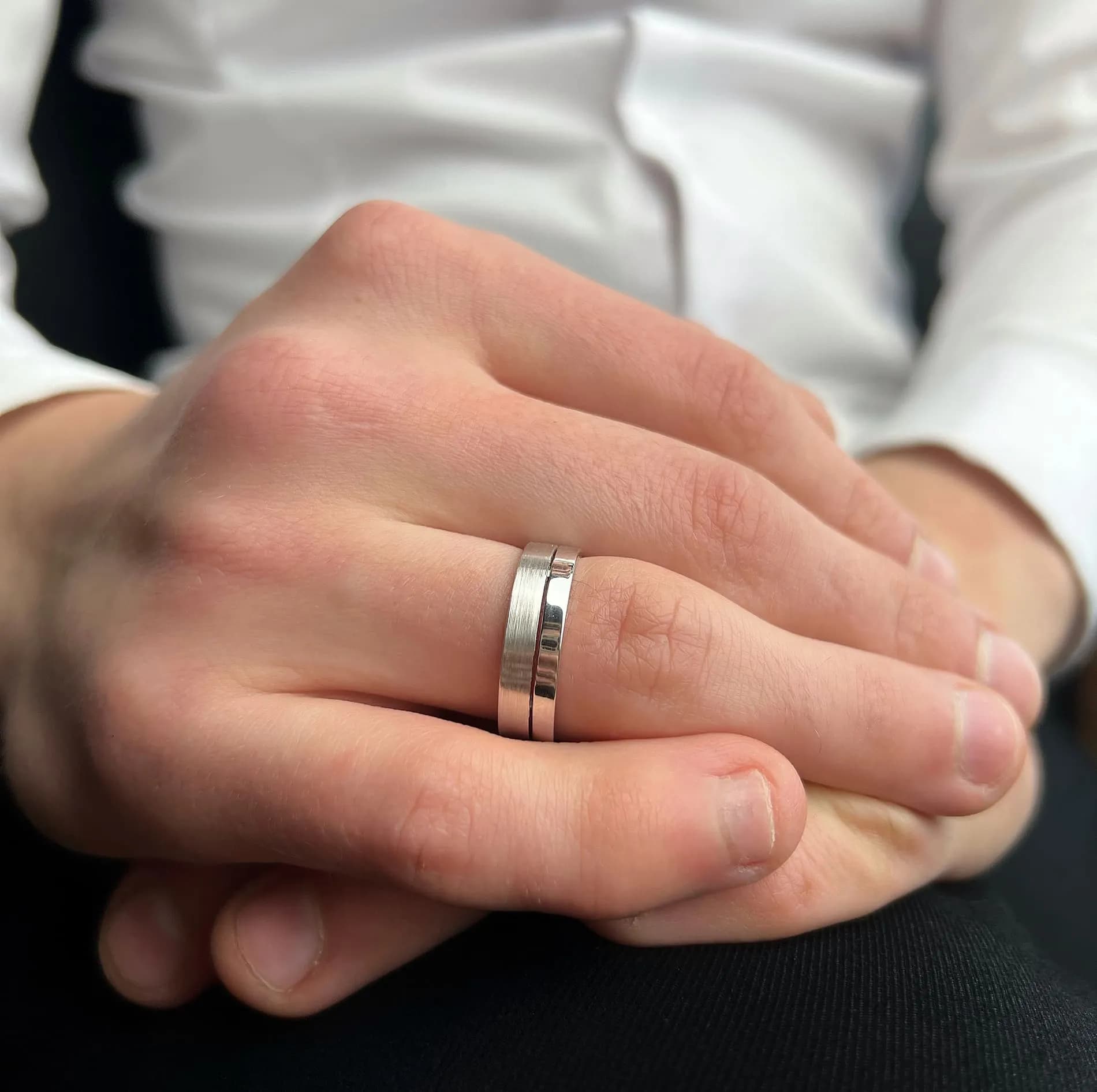 Обручка з матуванням з білого золота 200-0126 (20)