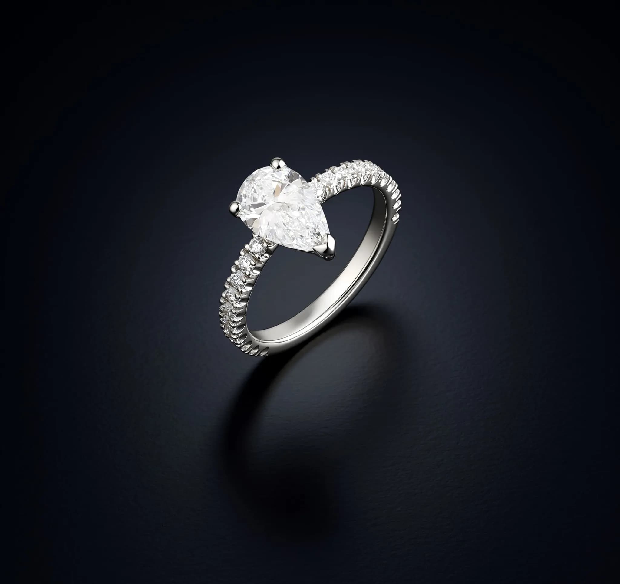 Каблучка з лабораторним діамантом форми груша Drop diamond R22 (17), фото 2