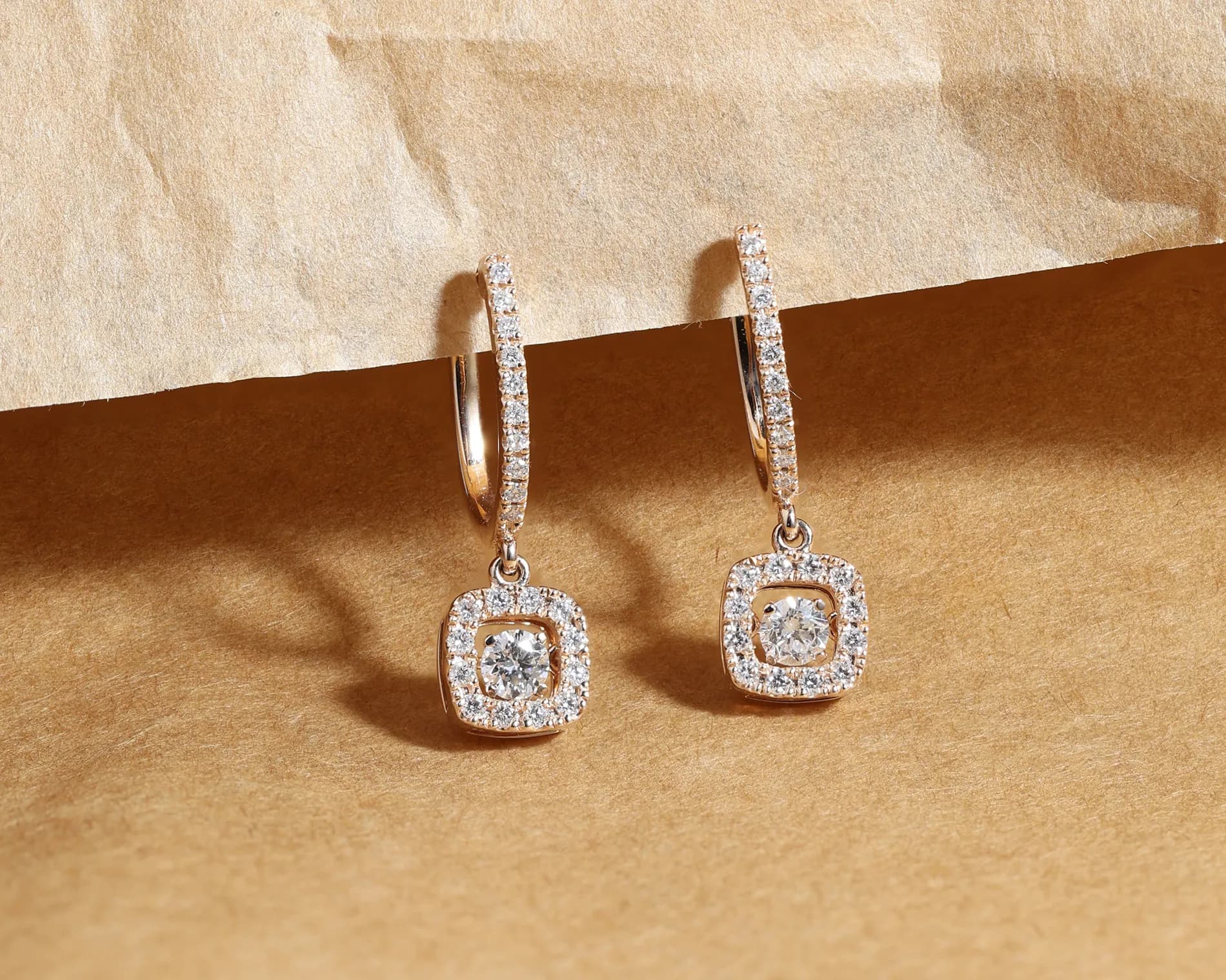 Сережки з діамантами з червоного золота 124-0416