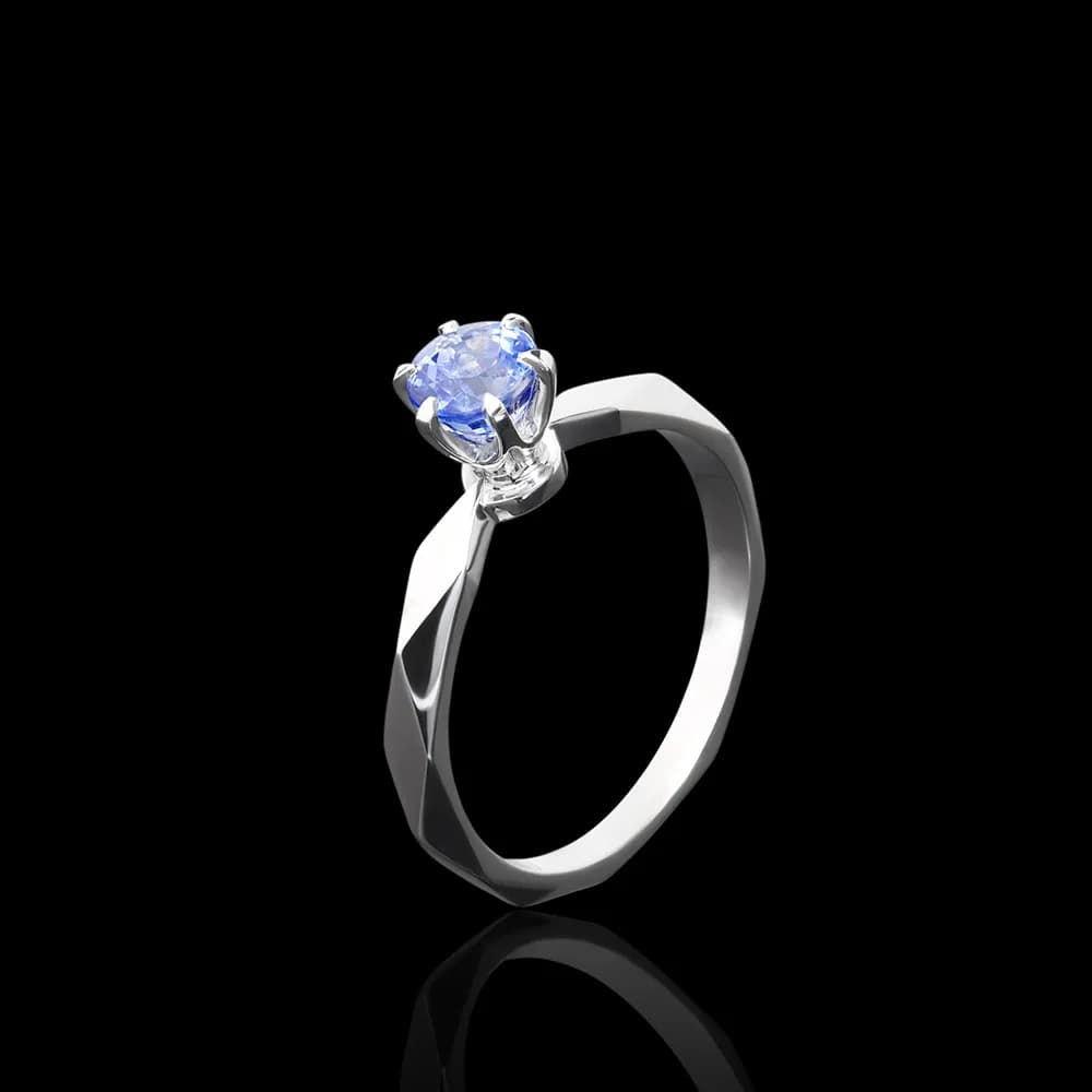 Каблучка з сапфіром з білого золота Грані кохання R2 sap d6,0