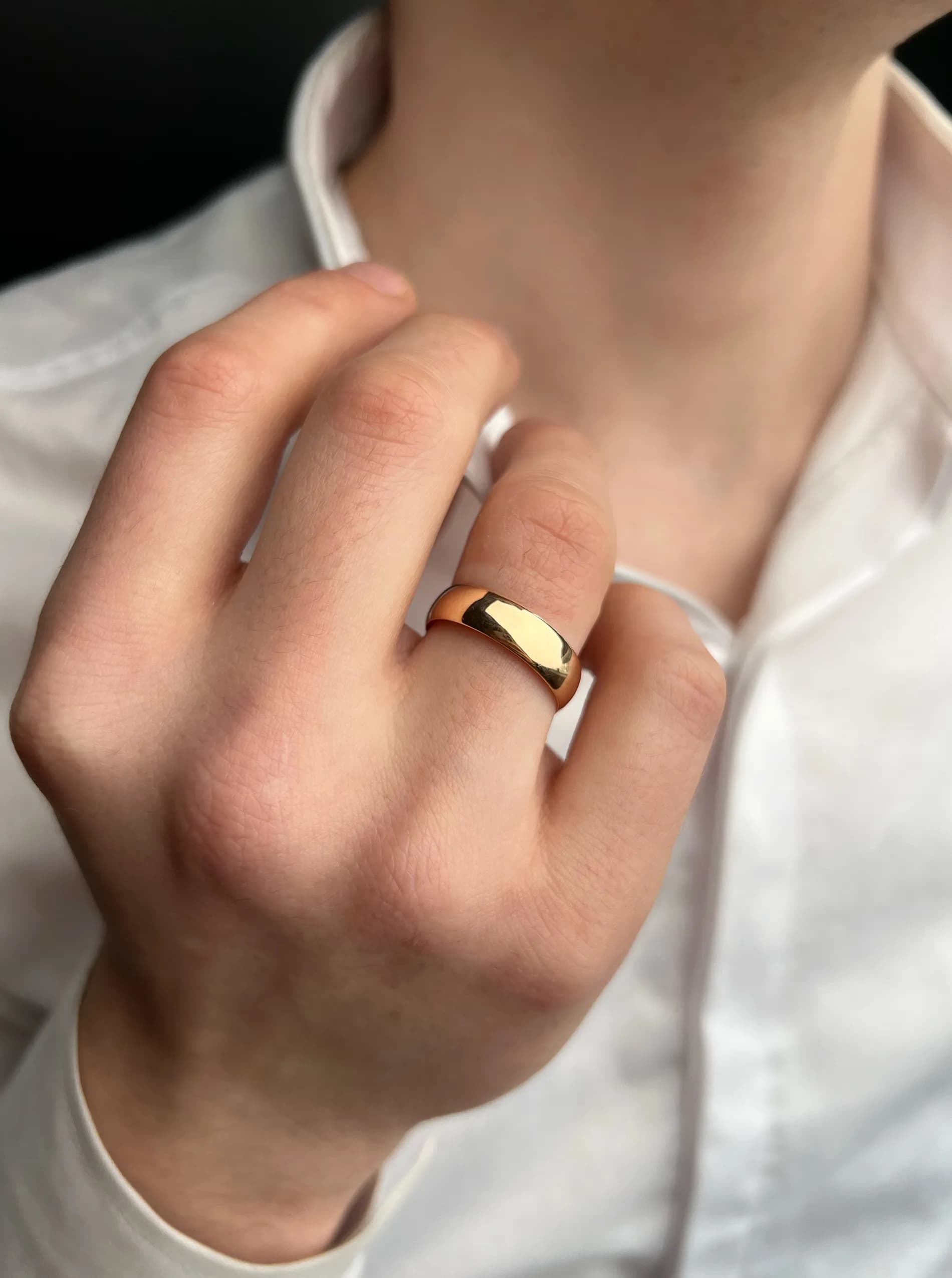 Обручка радіусна з червоного золота 6 мм 100-0960 (21)