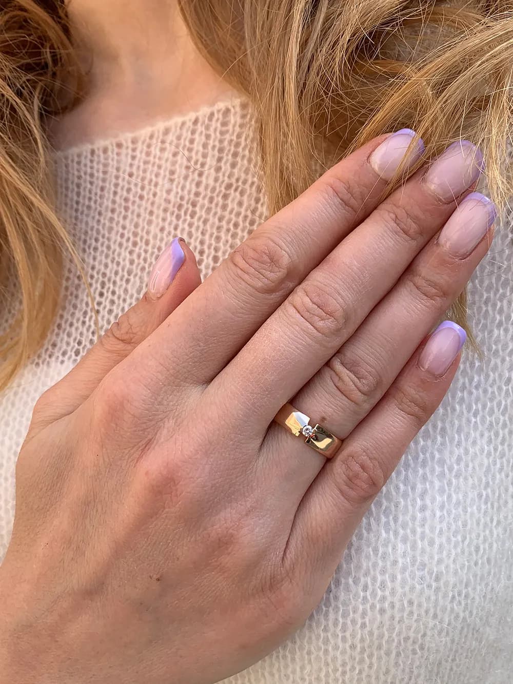 Обручка з куб. цирконієм "Butterfly" з червоного золота 160-0006 (17,5)