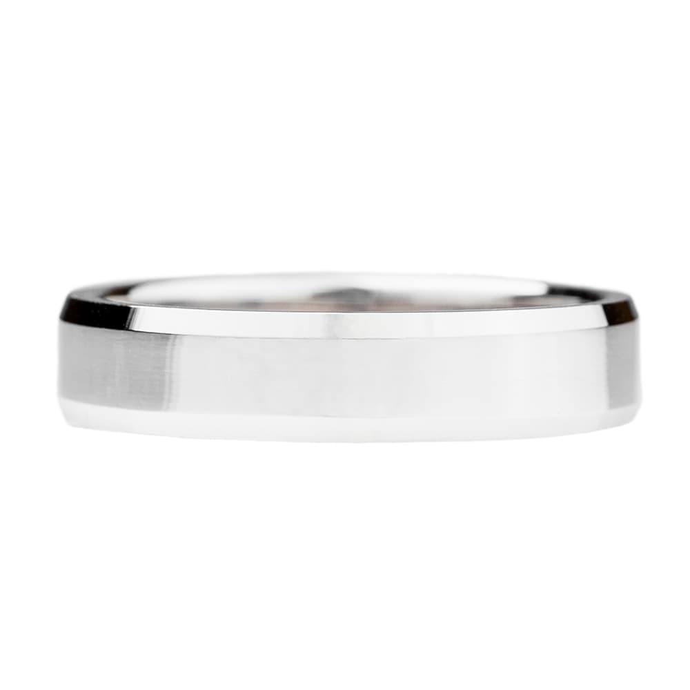 Обручка американка з фаскою з білого золота 4 мм 200-0740 (22,5)