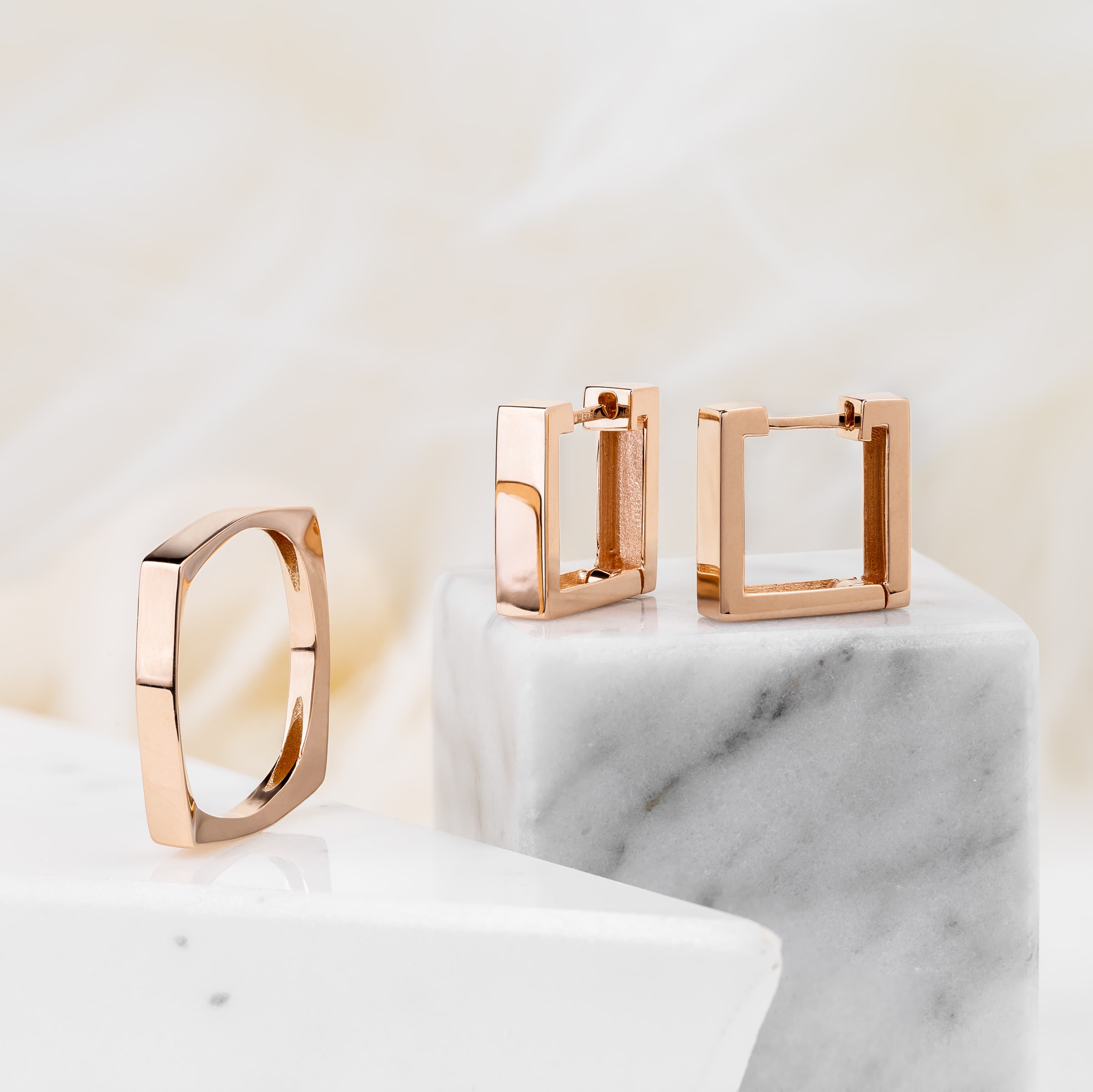 Перстень "Quattro" з червоного золота (18,5)