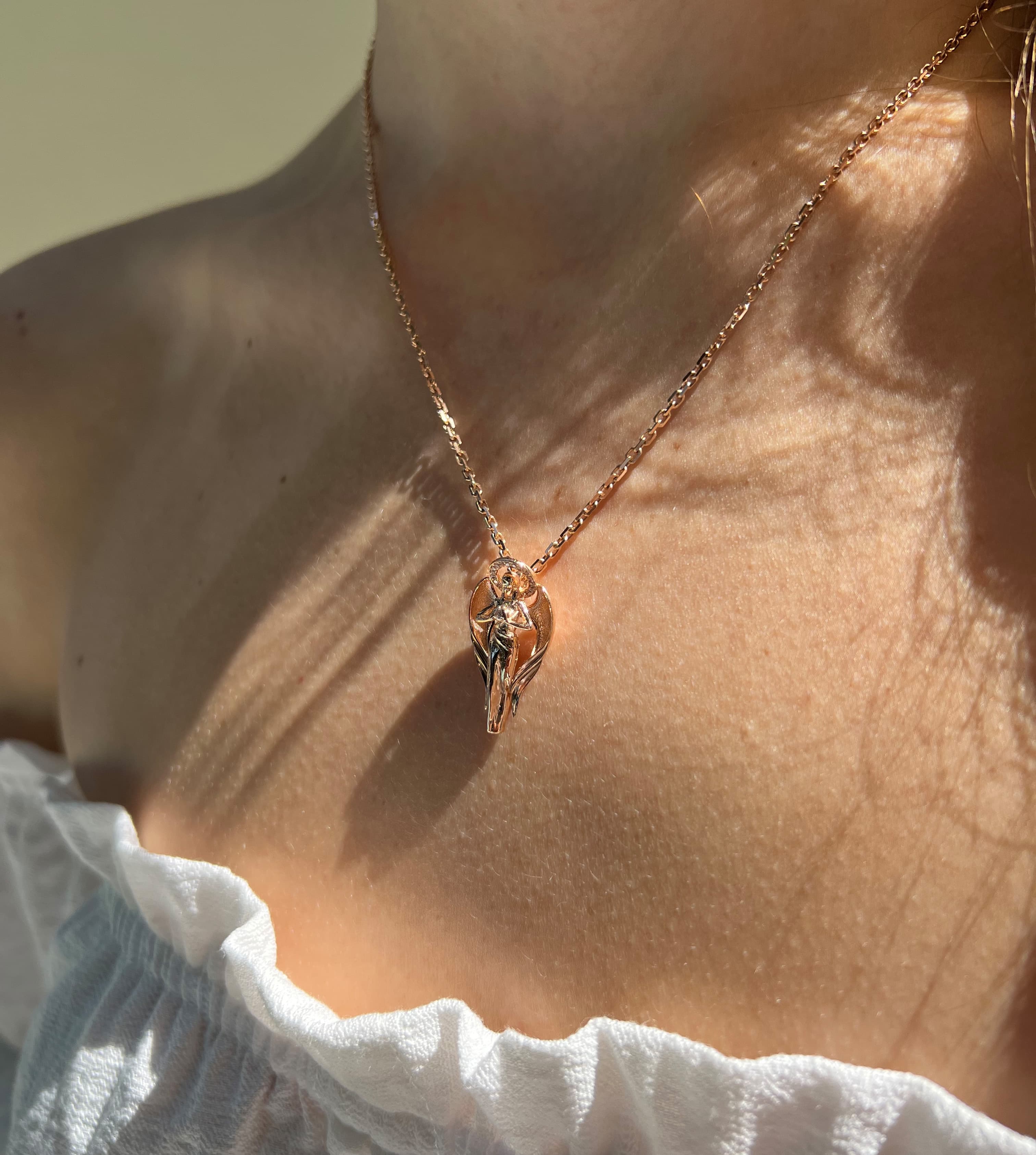 Півіска "Ангел" з червоного золота 165-0750,02